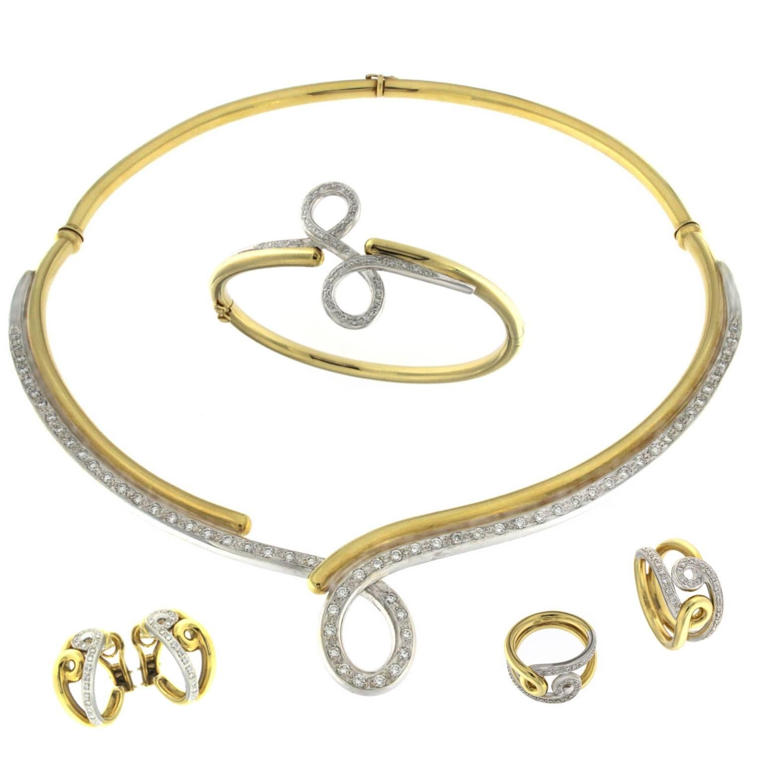 Brilliant Cut Rigid Necklace in Yellow and White Gold with Diamond, Collection Teardrop For Sale