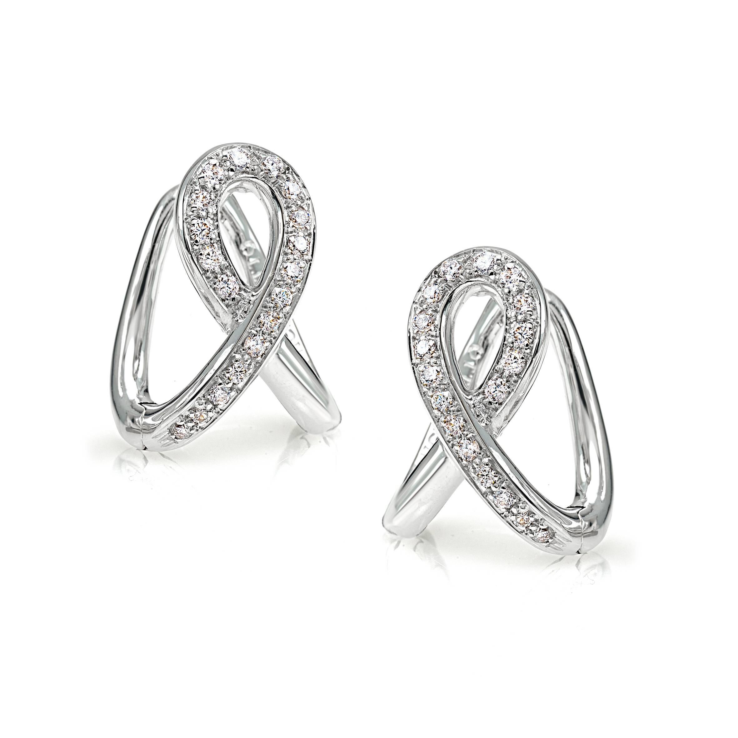 Essence earrings in 18 kt  white gold and white diamonds 
This classic collection in Micheletto tradition

the total weight of the gold is  gr 11.90
the total weight of the white diamonds is ct 0.50 - color GH clarity VVS1

STAMP: 10 MI ITALY