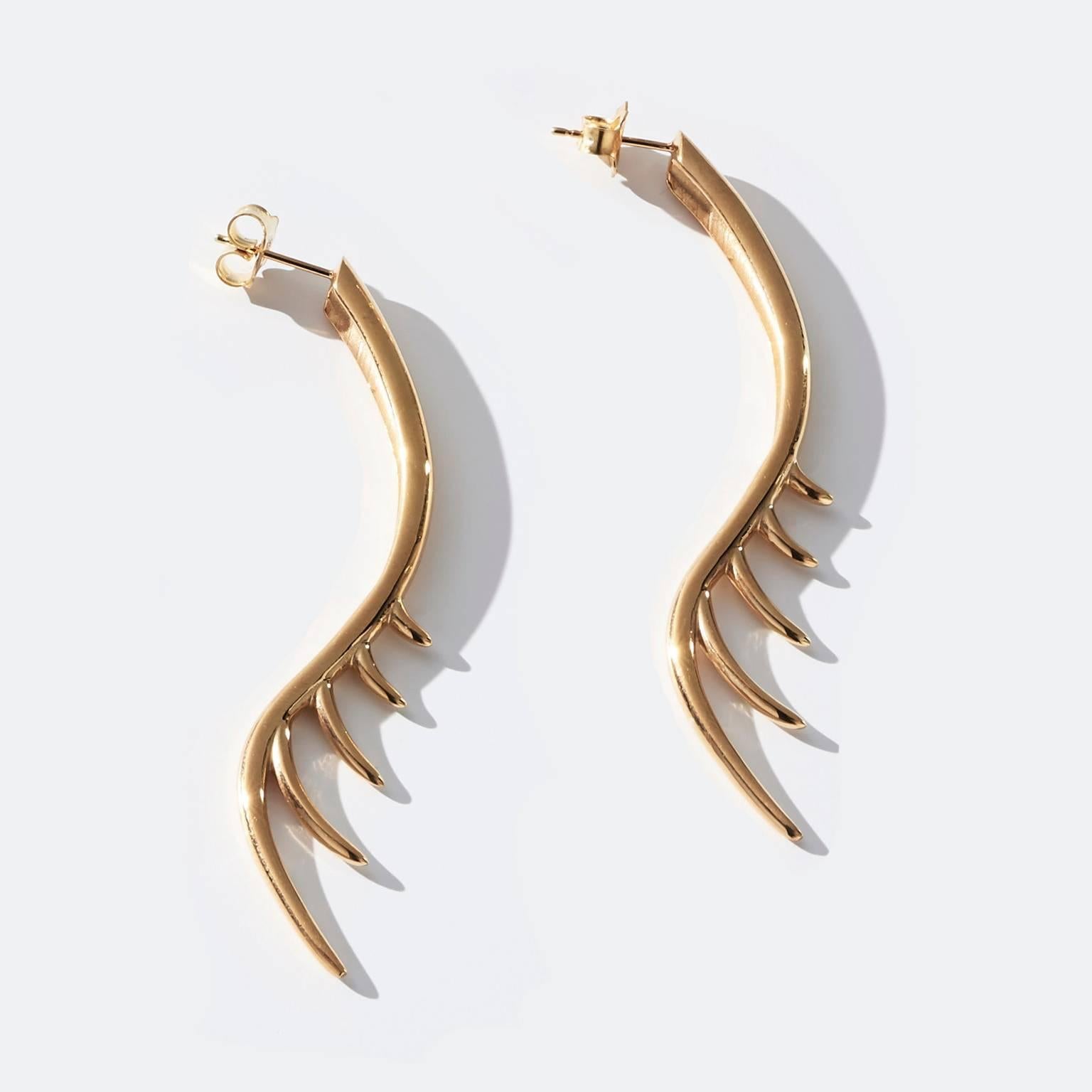 Luke Rose Drop Earrings in Yellow Gold In New Condition For Sale In Sydney, AU