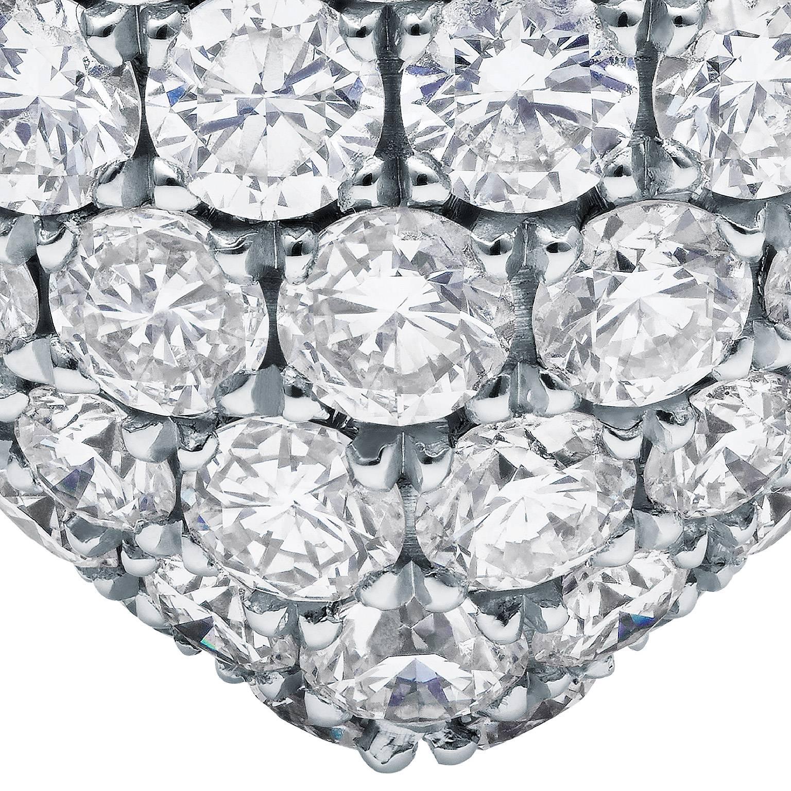 Towe Norlen 7.55 Carat Contemporary Diamond Heart Pendant Necklace For Sale 4
