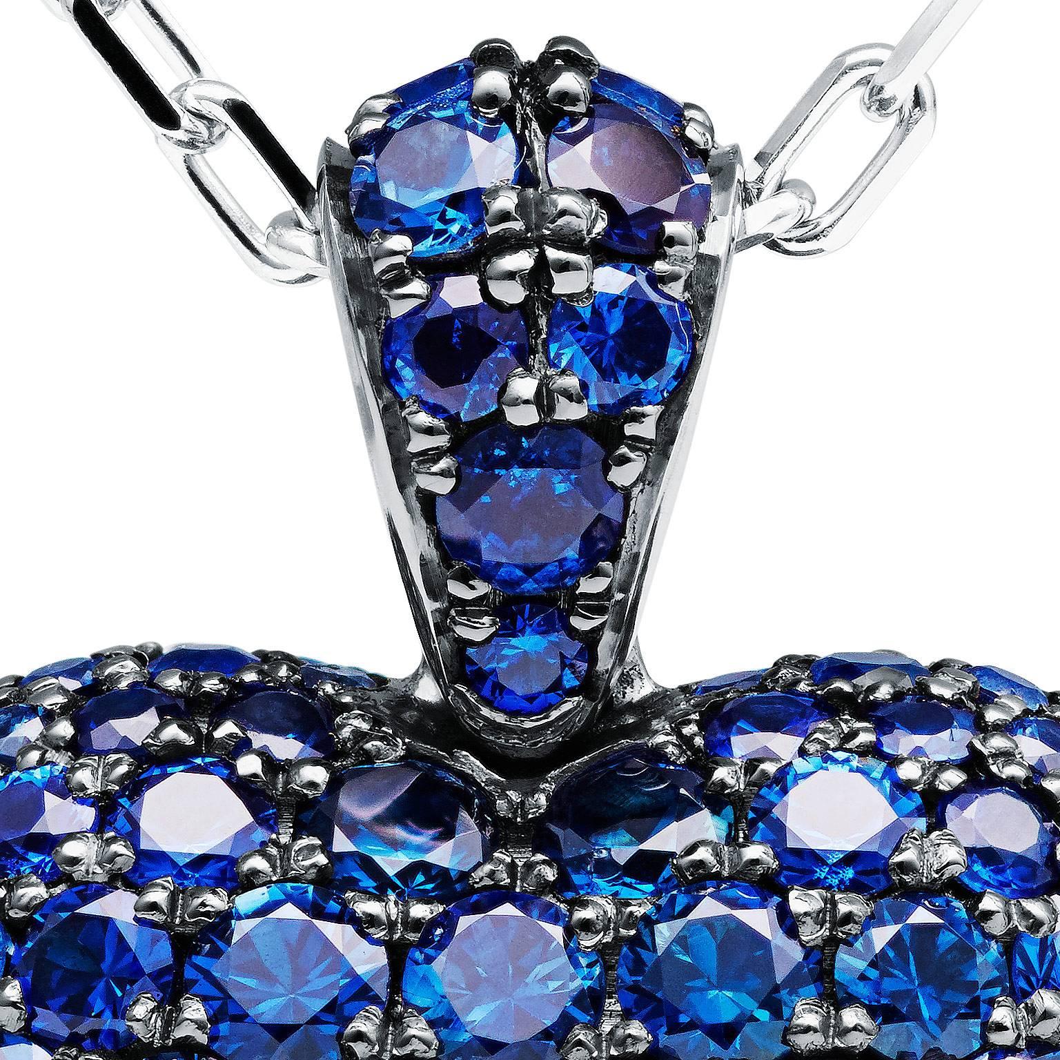 Women's Towe Norlen 3 Carat Cornflower Blue Sapphire Contemporary Heart Pendant Necklace For Sale