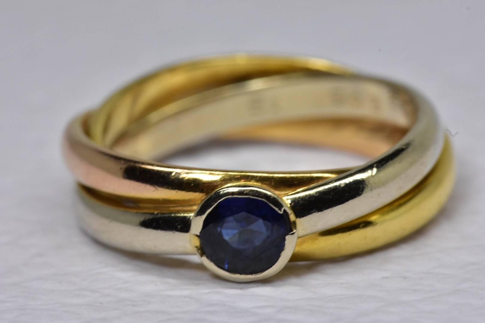 Cartier Sapphire Tri Color Ring In Fair Condition For Sale In London, GB