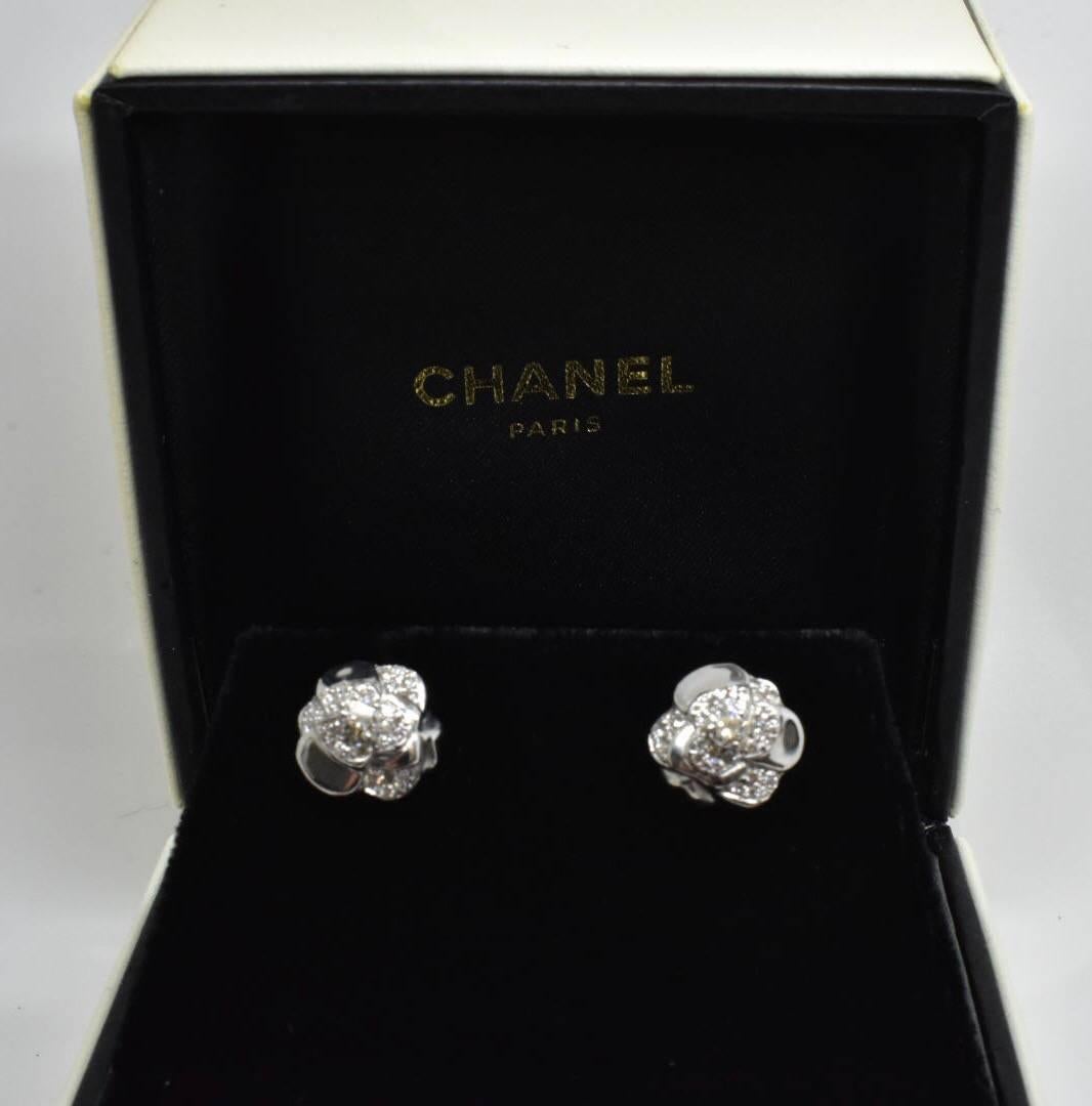 Chanel Camellia Diamond Earrings In Good Condition In London, GB