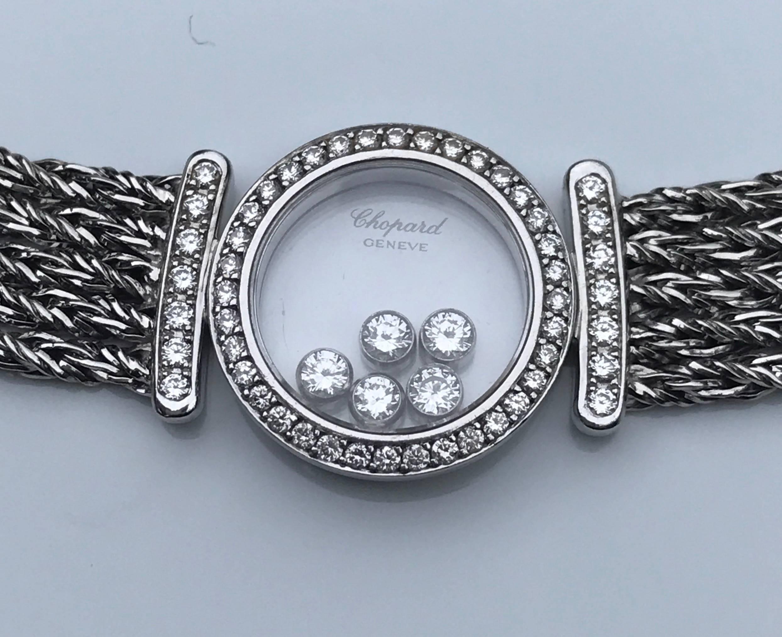 Contemporary Chopard Happy Diamonds Necklace