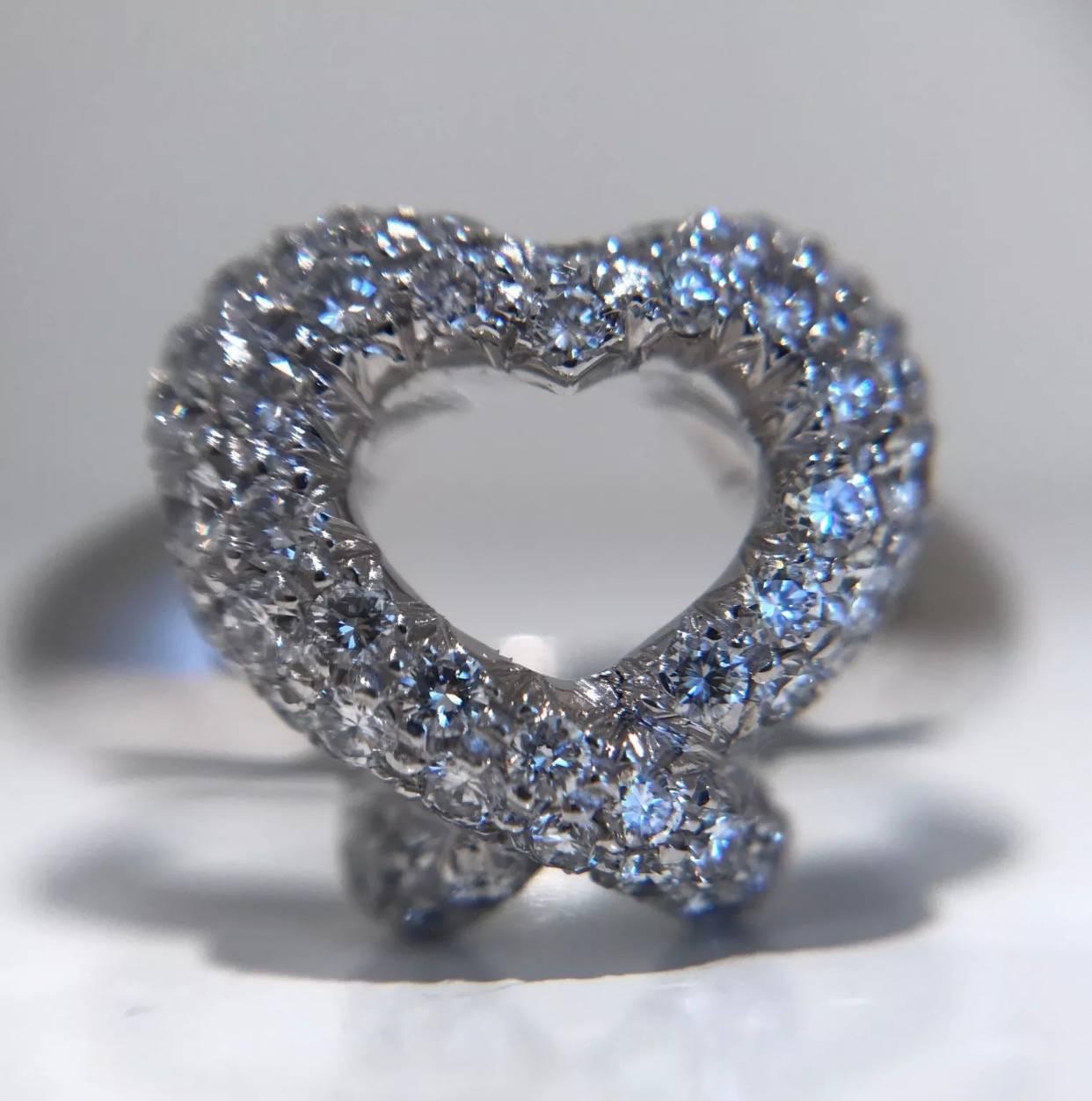 Piaget Diamond Heart Ring In Good Condition For Sale In London, GB