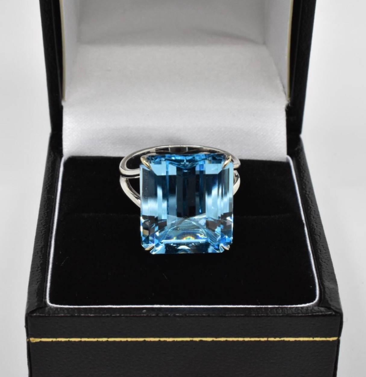 Women's H Stern Topaz Highlight Ring