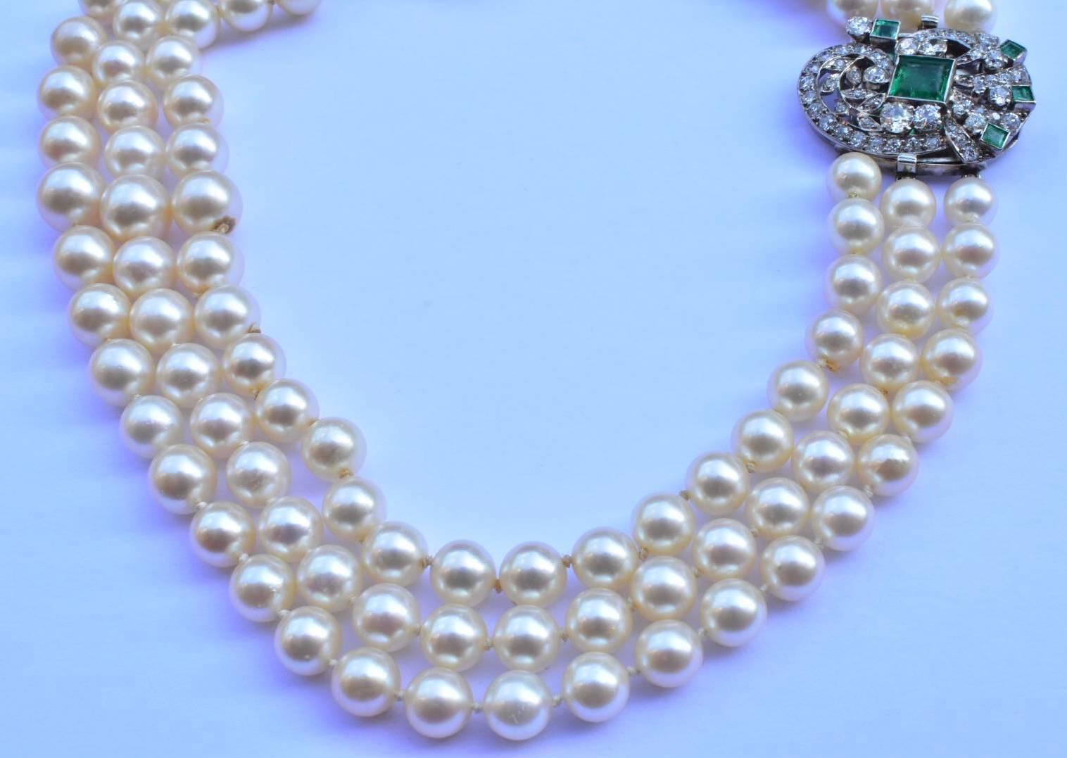 Cultured Pearl Necklace with Emerald and Diamond Clasp 2