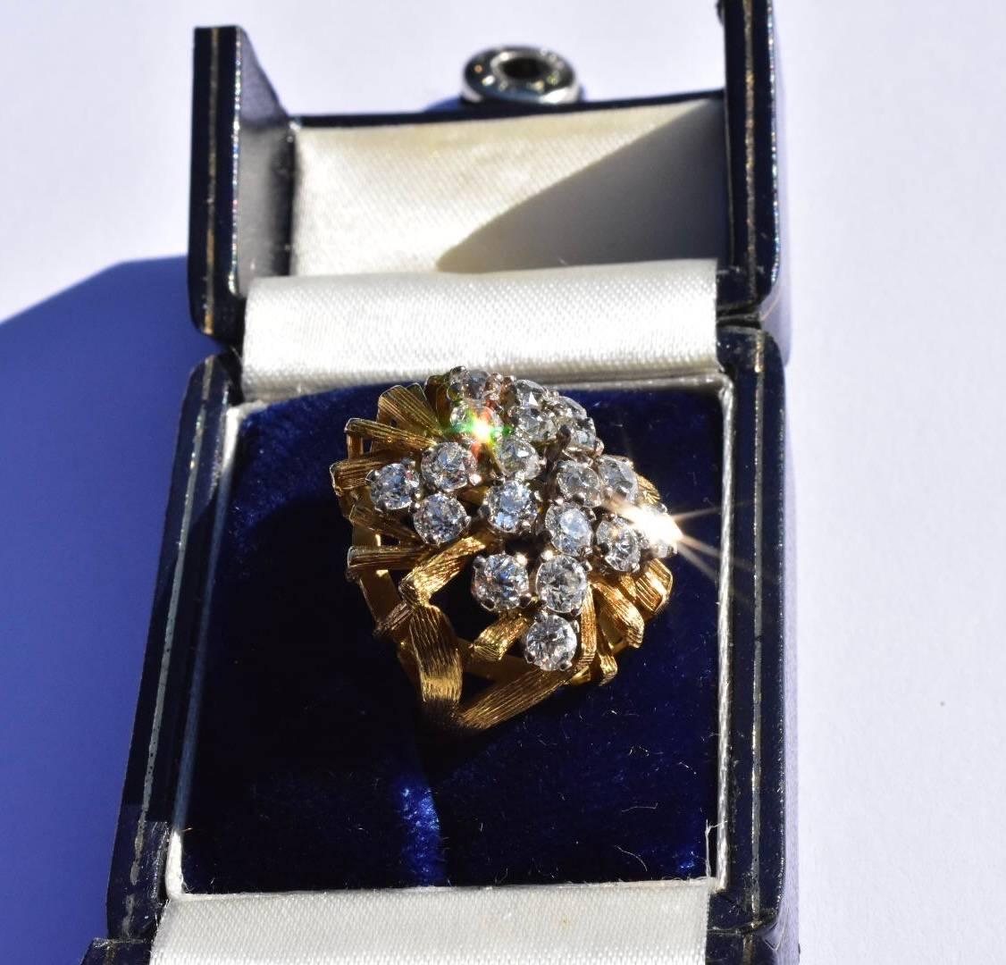 Contemporary 1970s Diamond Cluster Ring
