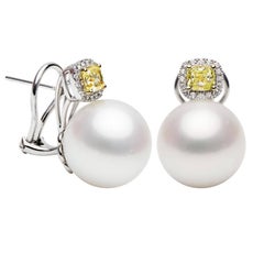 Boucles d'oreilles pendantes en perles des mers du Sud et diamants jaunes et blancs 0,87 carat 18 carat 15-16 mm