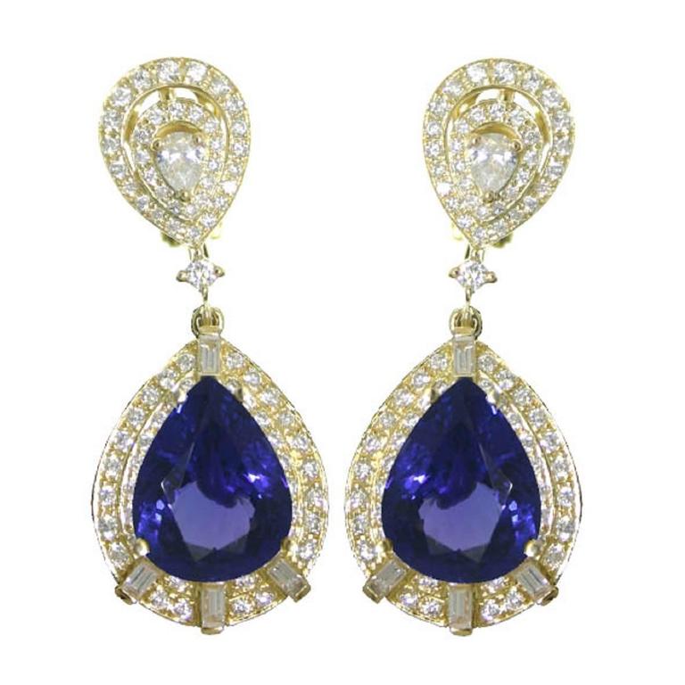 Pear Shape Tanzanite Diamond Gold Dangle Drop Earrings For Sale at 1stdibs