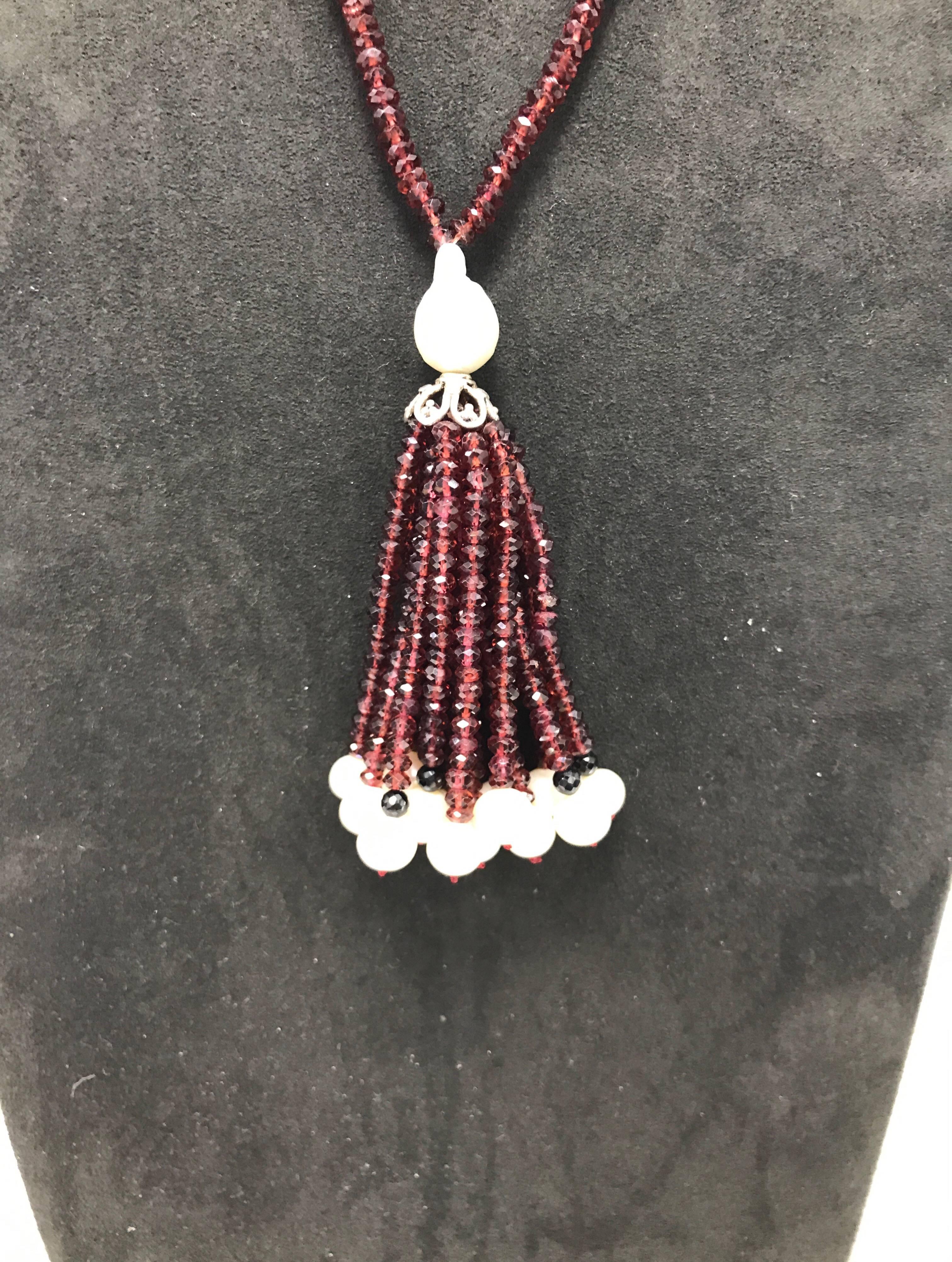 Garnet Tassel and Fresh Water Pearls In New Condition In New York, NY