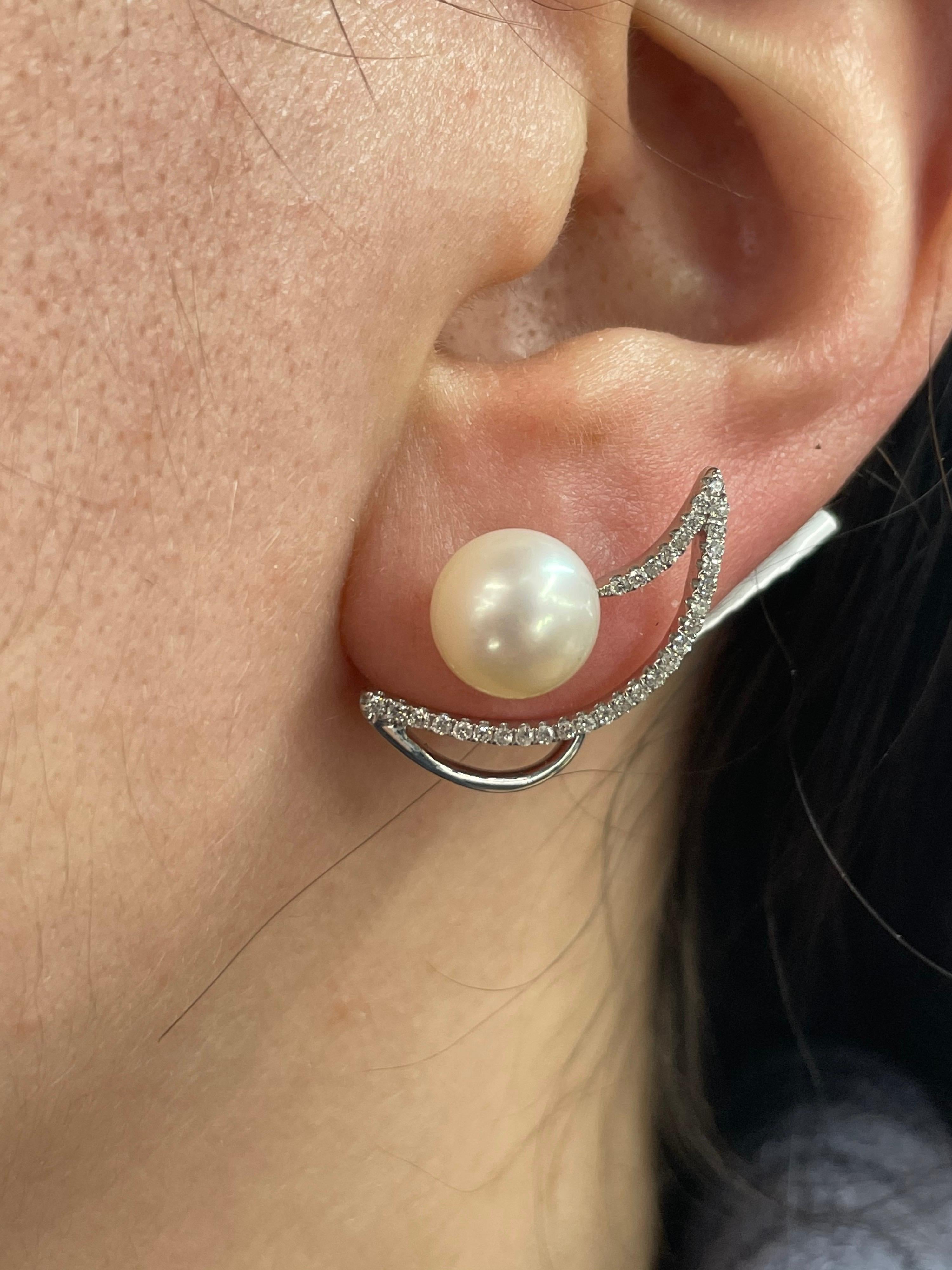 HARBOR D. White Freshwater Pearl Diamond Earrings Climbers 0.36 Carat  For Sale 1