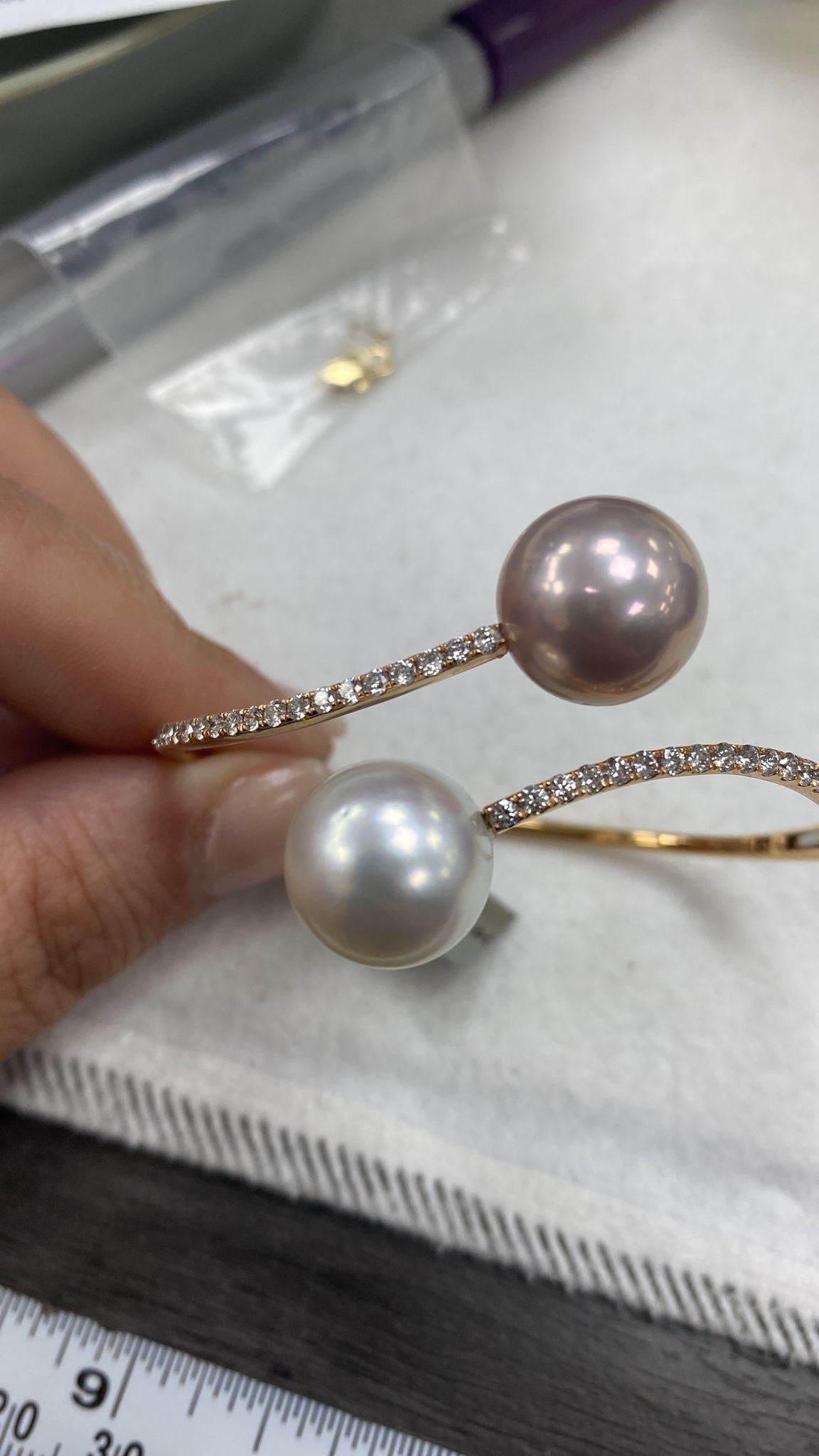 South Sea Pearl Diamond Bypass Bangle Bracelet 1.03 Carats 18K Rose Gold In New Condition For Sale In New York, NY