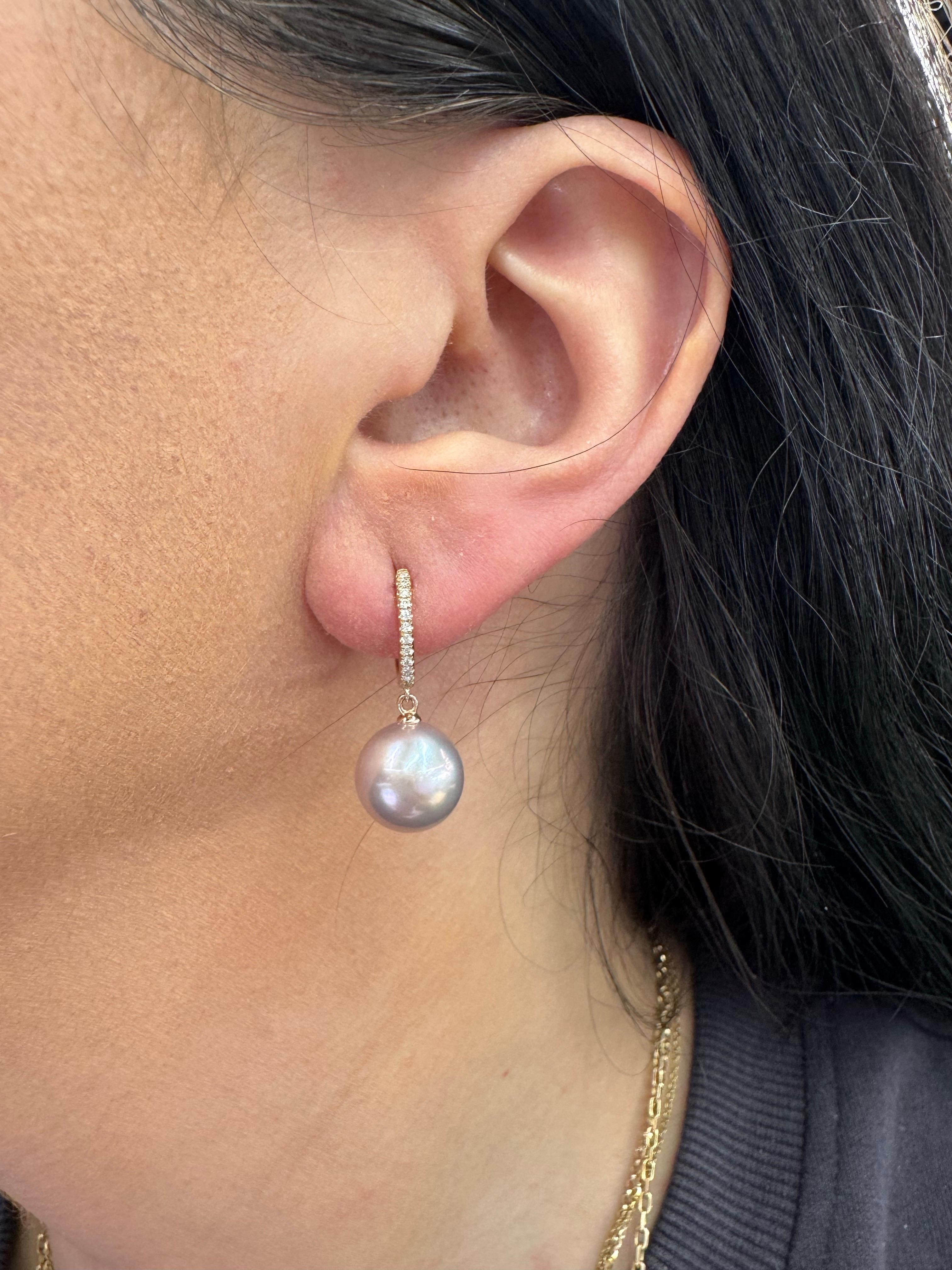 Pink Freshwater Cultured Pearl Diamond Drop Earrings 0.11 Carats 14K Pink Gold For Sale 4