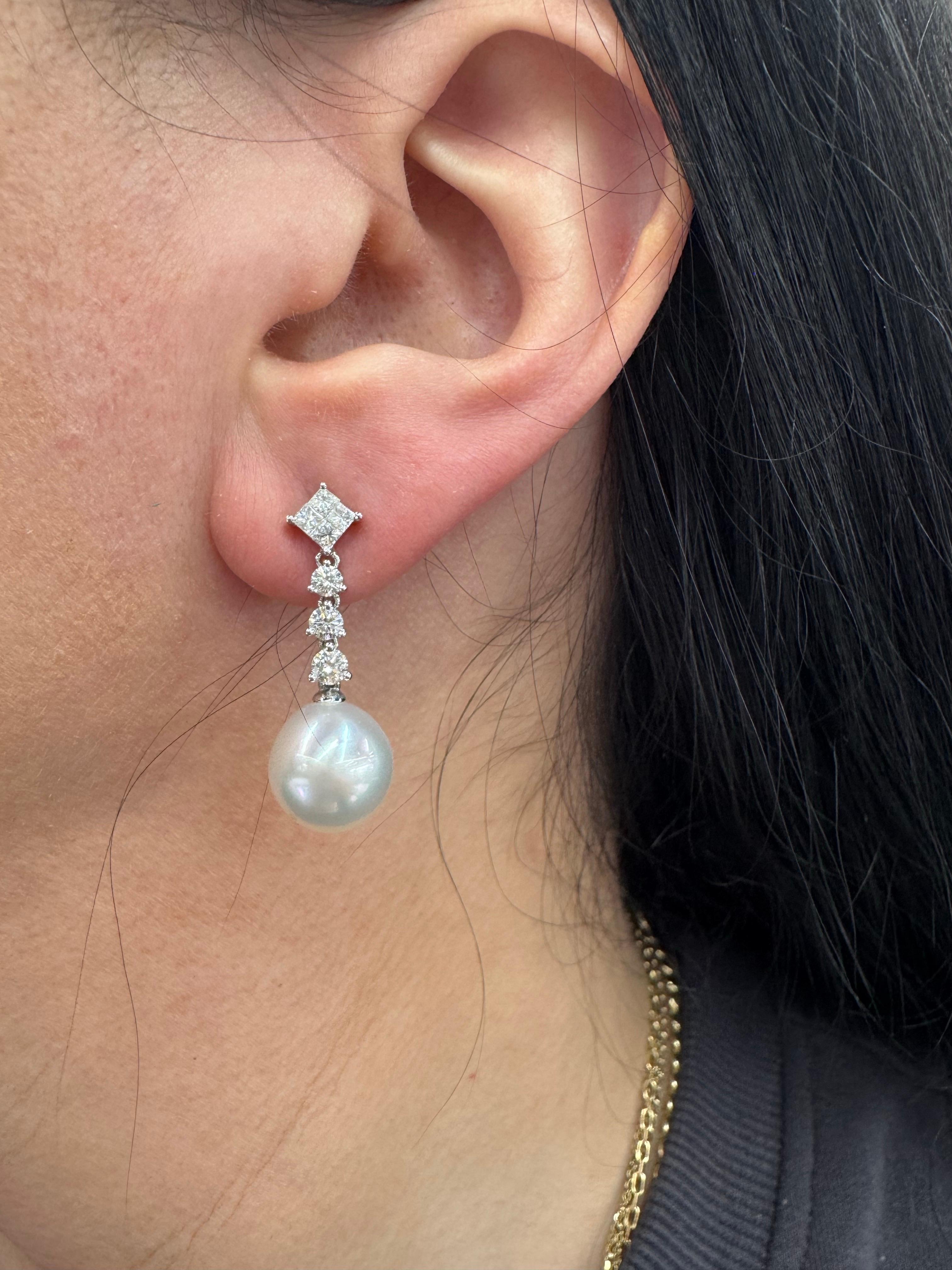 Orecchini con perle dei mari del sud e diamanti 1,13 carati in oro bianco 18 carati 11-12 mm in vendita 5