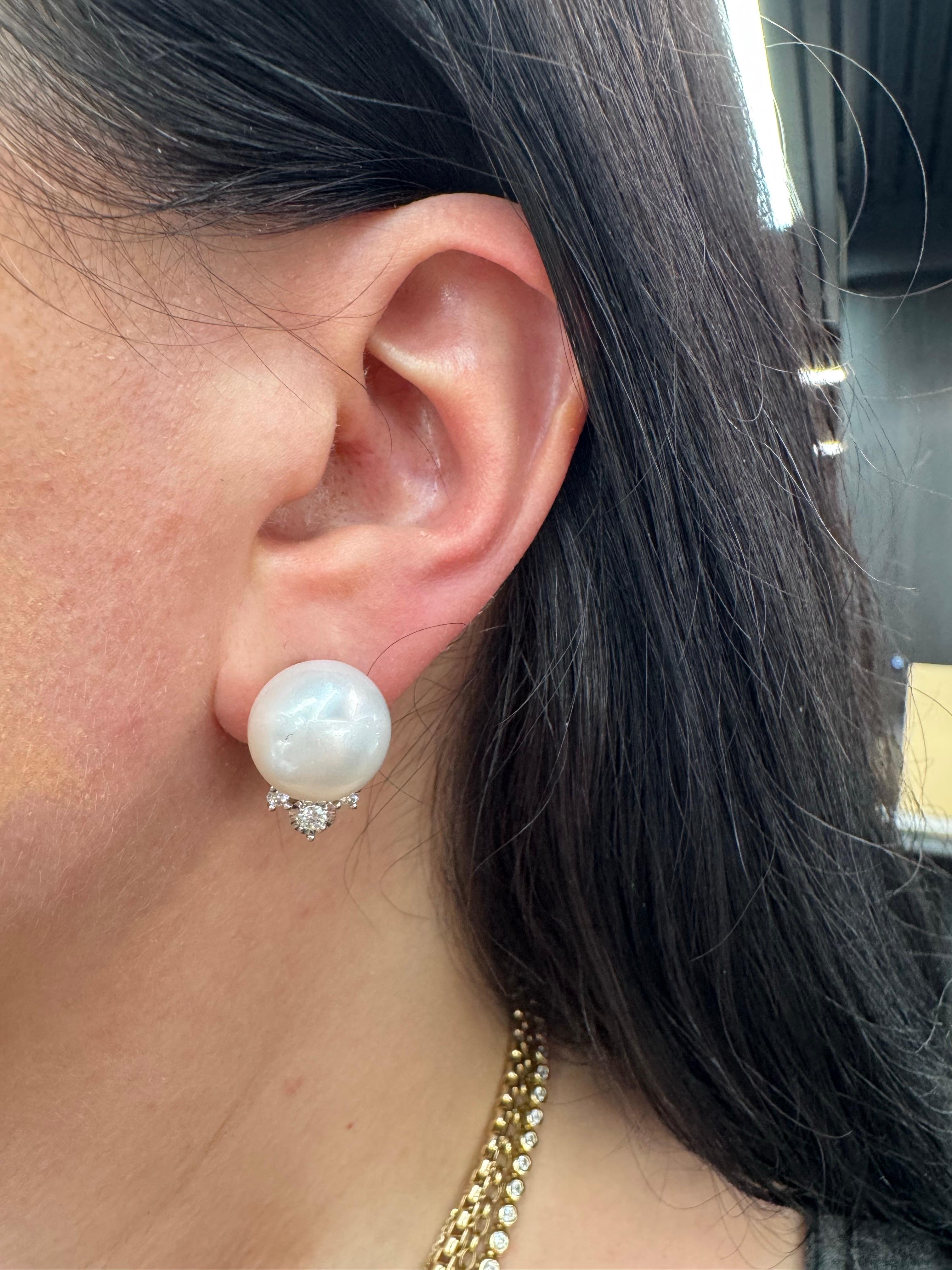 Women's South Sea Pearl Diamond Stud Earrings 0.34 Carat 18 Karat White Gold For Sale