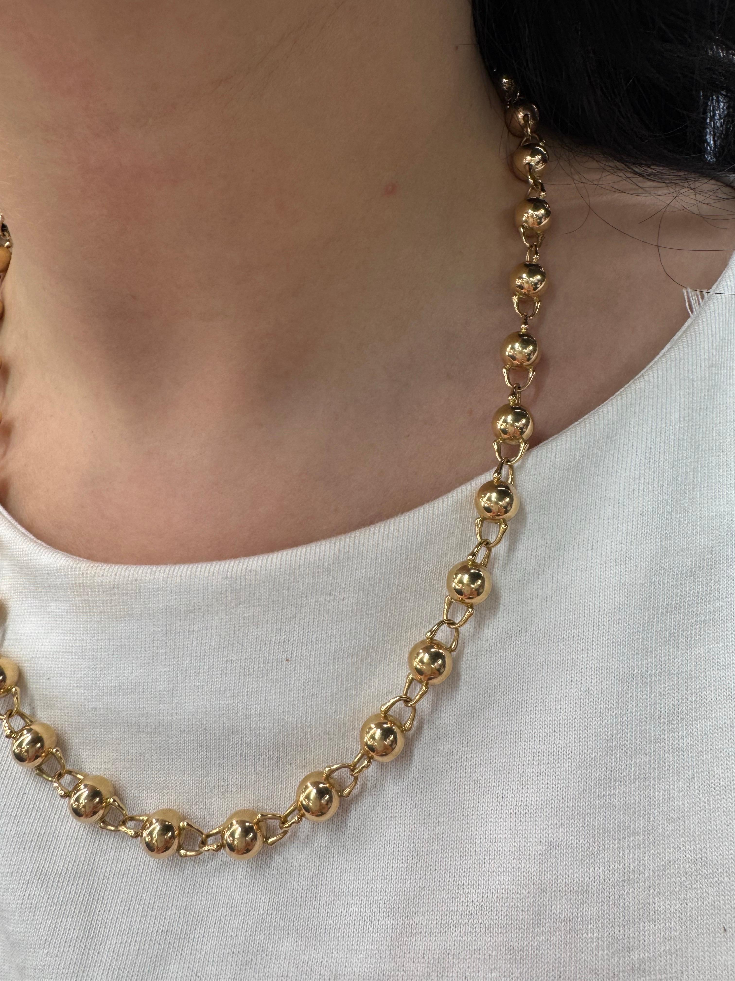 Collana con sfere di perline lucidate in oro giallo 18 carati da 52,5 grammi, 20 pollici in vendita 1