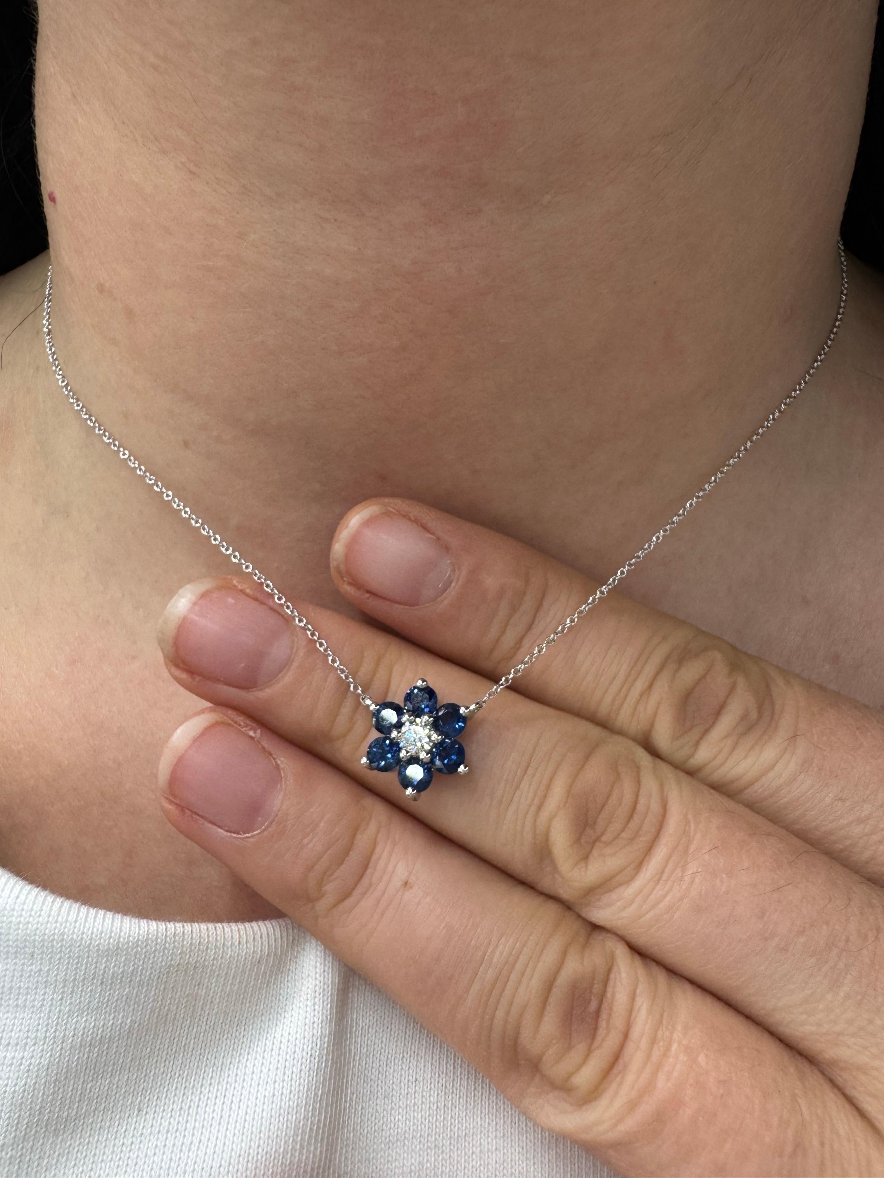 Saphir-Diamant-Cluster-Blumen-Anhänger-Halskette 1,38 CTTW 14 Karat Weißgold (Zeitgenössisch) im Angebot