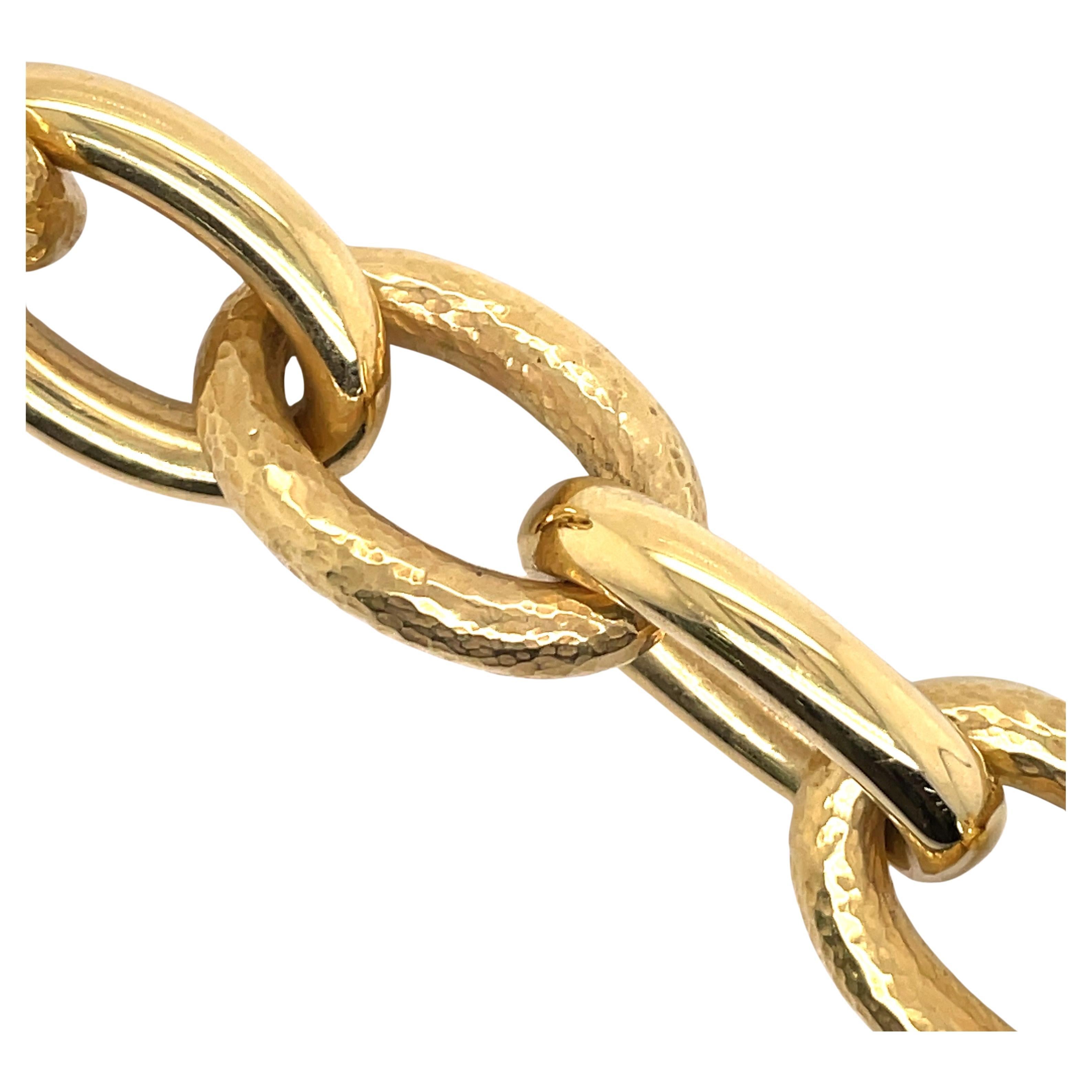 18 Karat Yellow Gold Hammered & High Polished Oval Link Bracelet 46.1 Grams For Sale 5