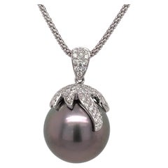 18 Karat Tahitian Pearl Diamond Pendant 0.83 Carats 15 MM