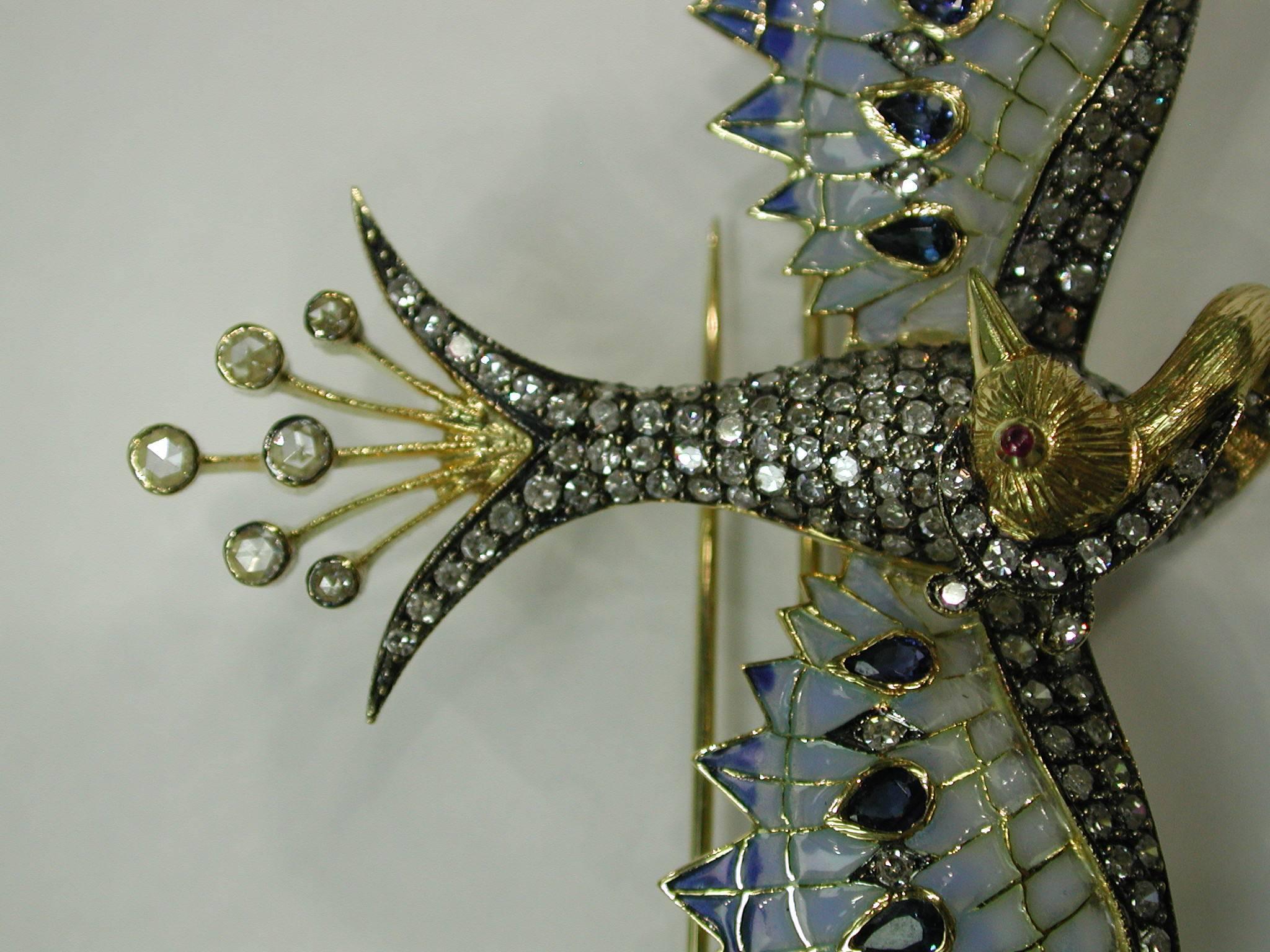 Plique-a-Jour Bird Brooch by Prince Diamond In New Condition For Sale In New York, NY