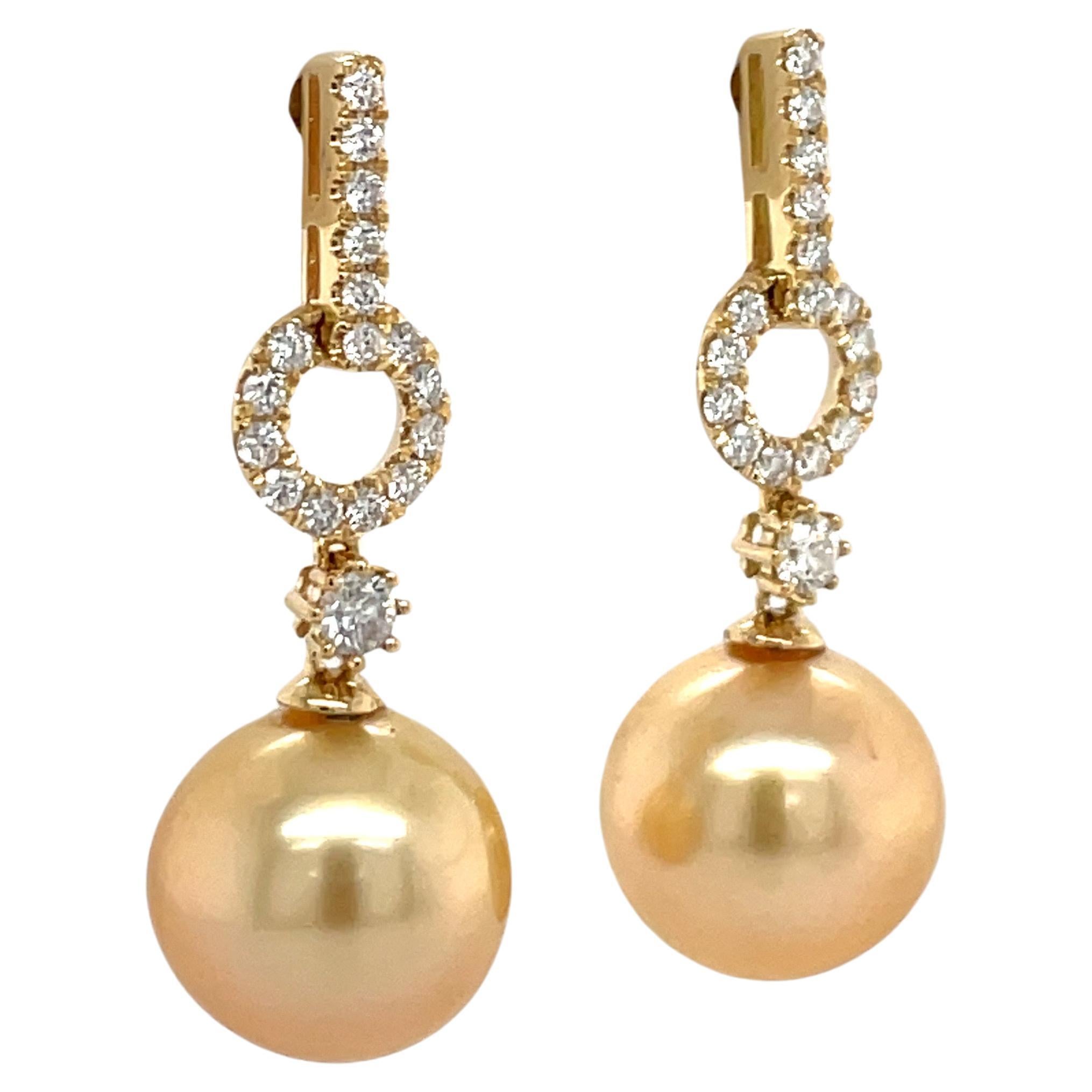 Contemporary Golden South Sea Pearl Diamond Drop Earrings 0.61 Carats 18 Karat Yellow 11-12M For Sale