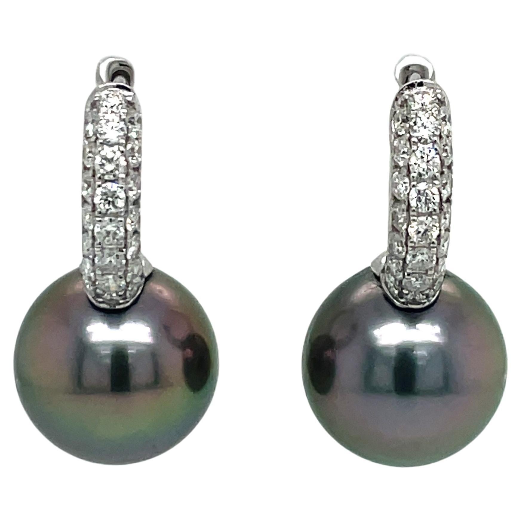 18 Karat White Gold Tahitian Three Row Diamond Drop Hoop Earrings 0.78 Carats For Sale