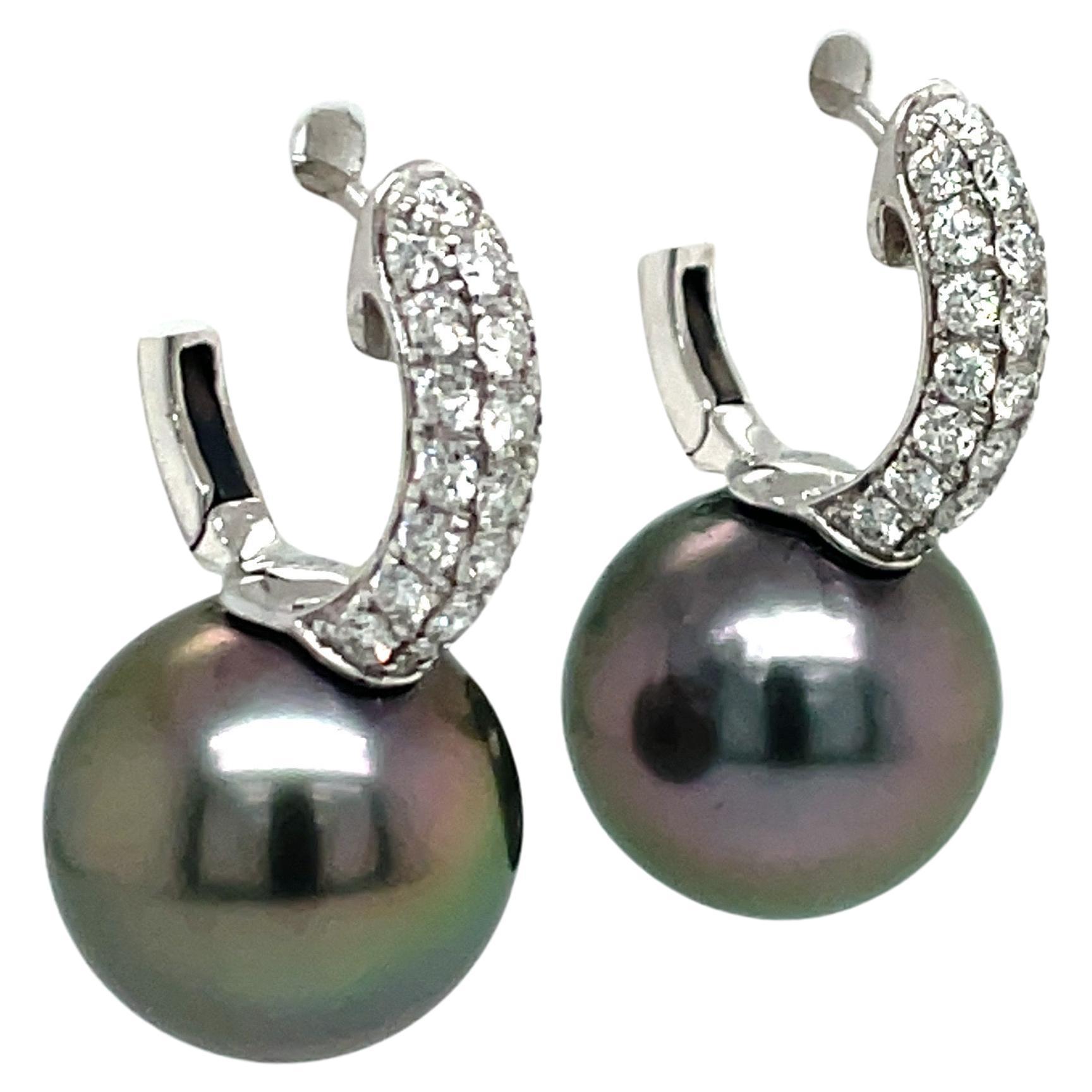 Women's 18 Karat White Gold Tahitian Three Row Diamond Drop Hoop Earrings 0.78 Carats For Sale