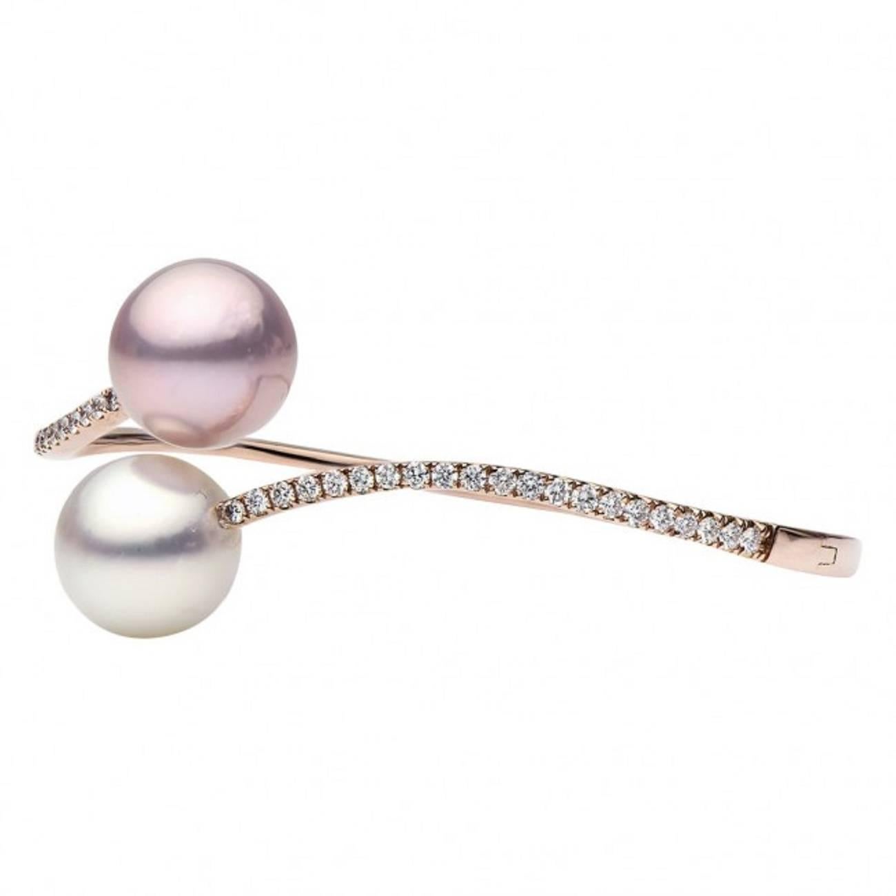 Contemporary South Sea Pearl Diamond Bypass Bangle Bracelet 1.03 Carats 18K Rose Gold For Sale