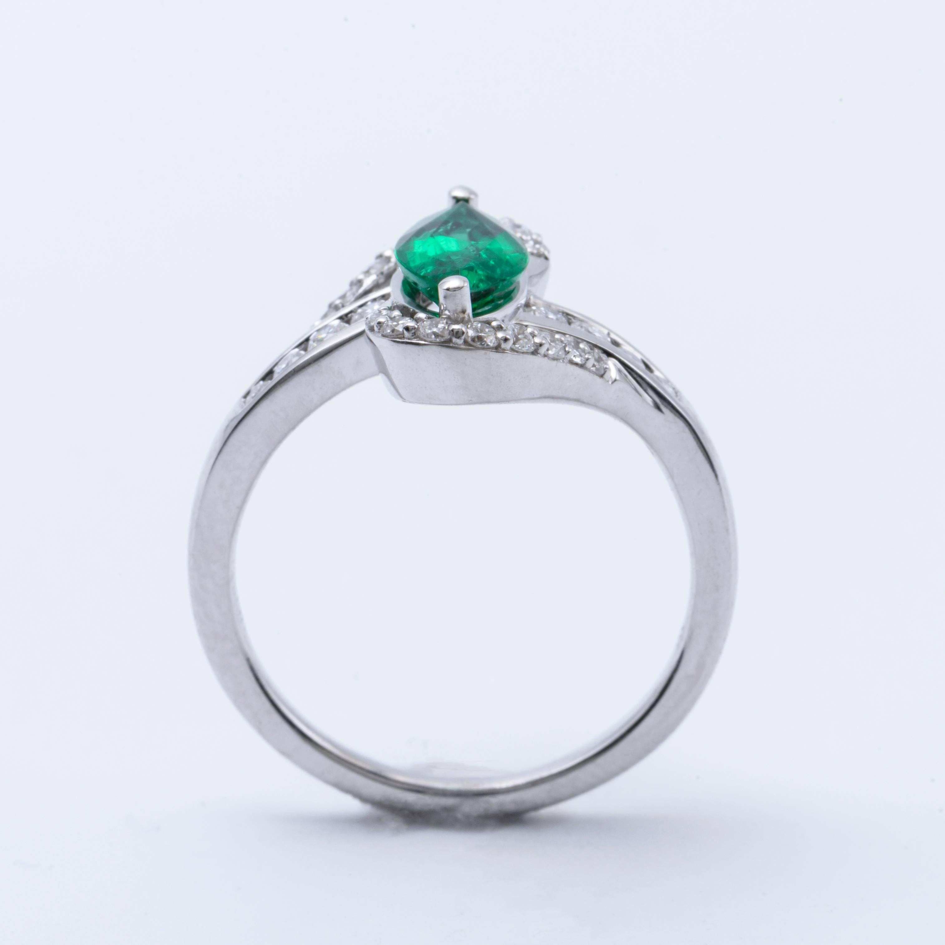 Contemporary Marquise Emerald Diamond Accents Gold Ring 