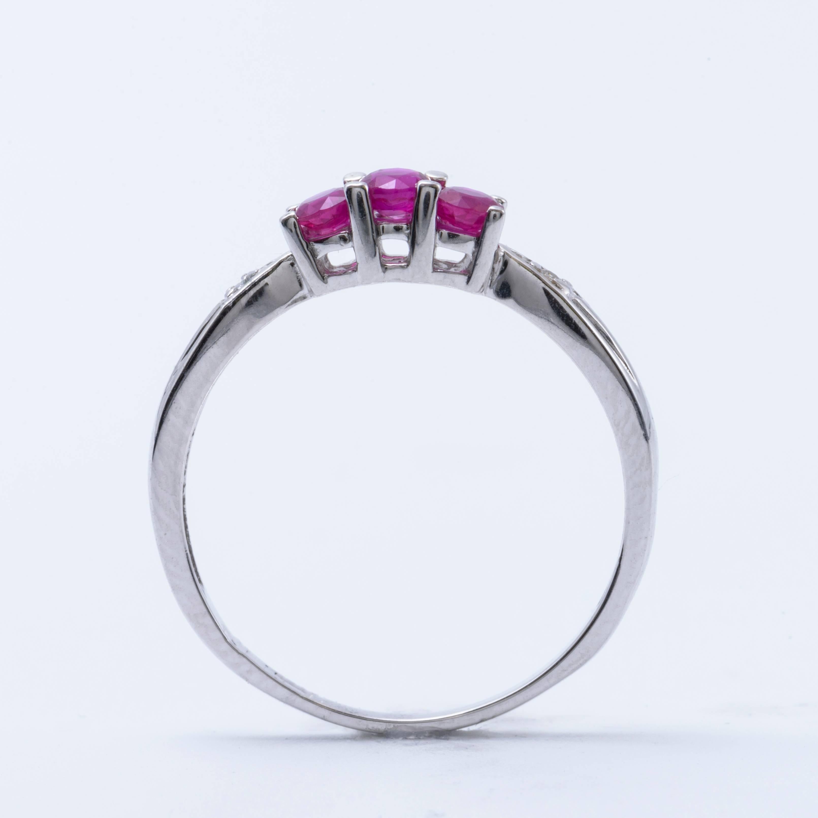 Contemporary Three Stone Ruby Diamond Gold Band Ring
