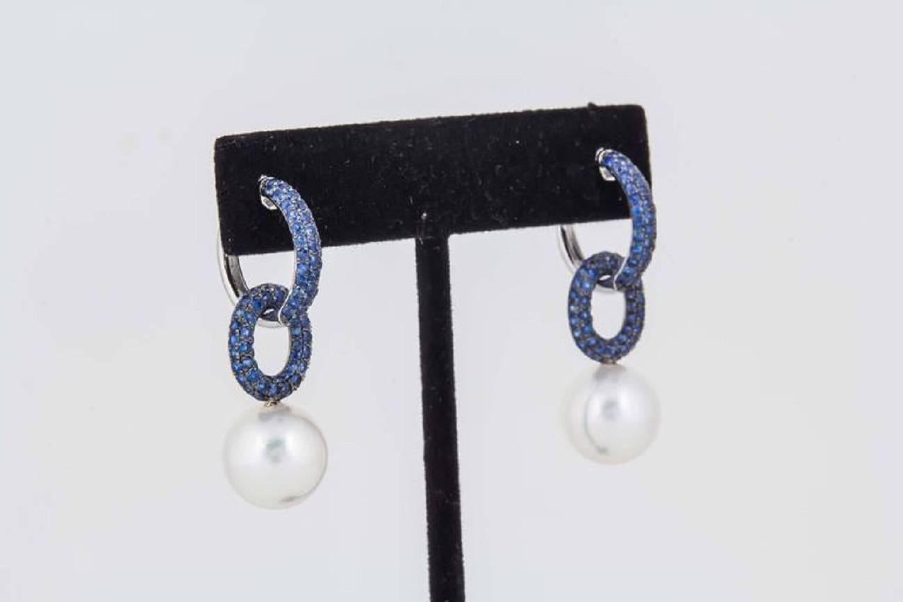 White South Sea Pearl Sapphire White Gold Double Hoop Earrings In New Condition In New York, NY