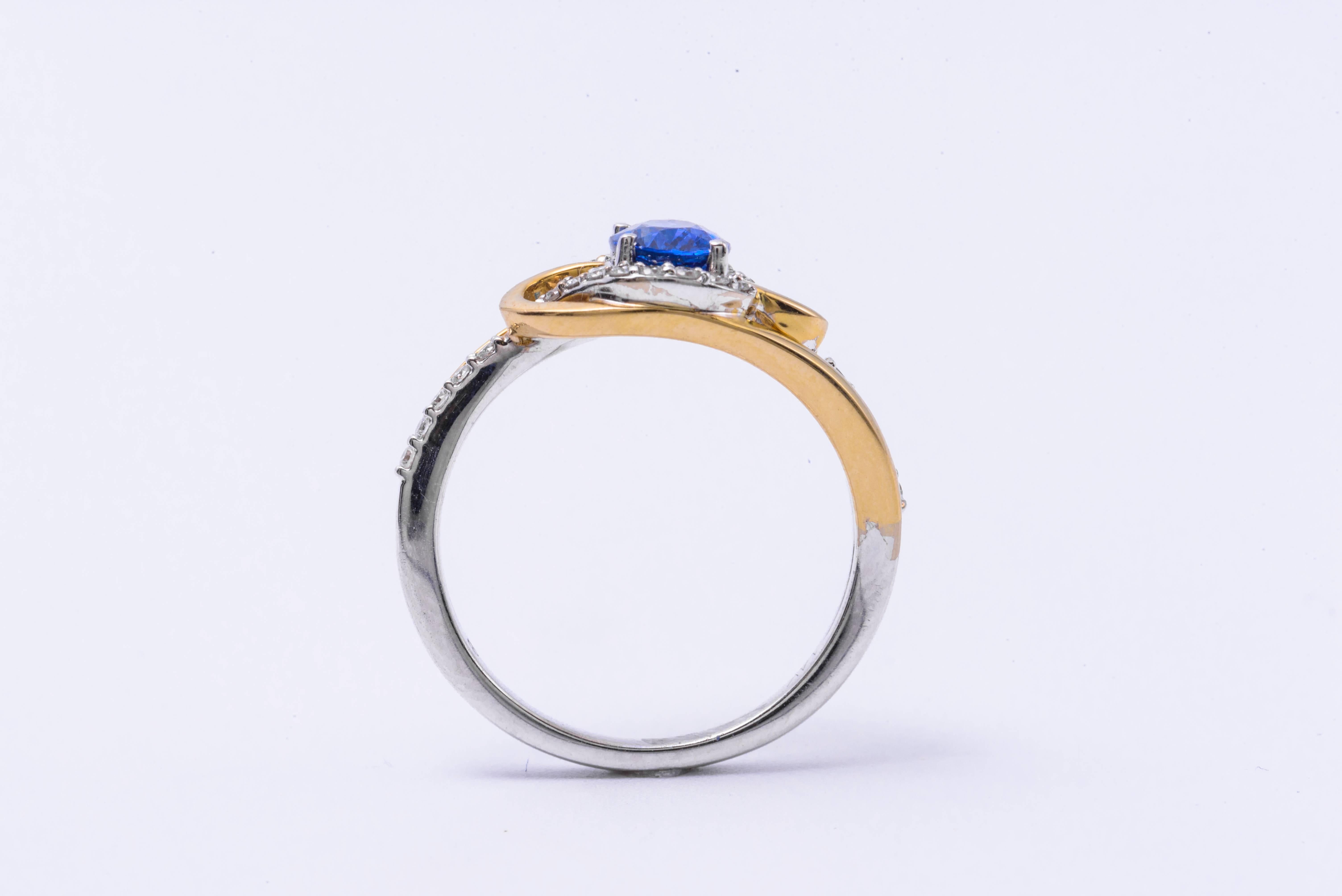 ceylon sapphire yellow gold ring