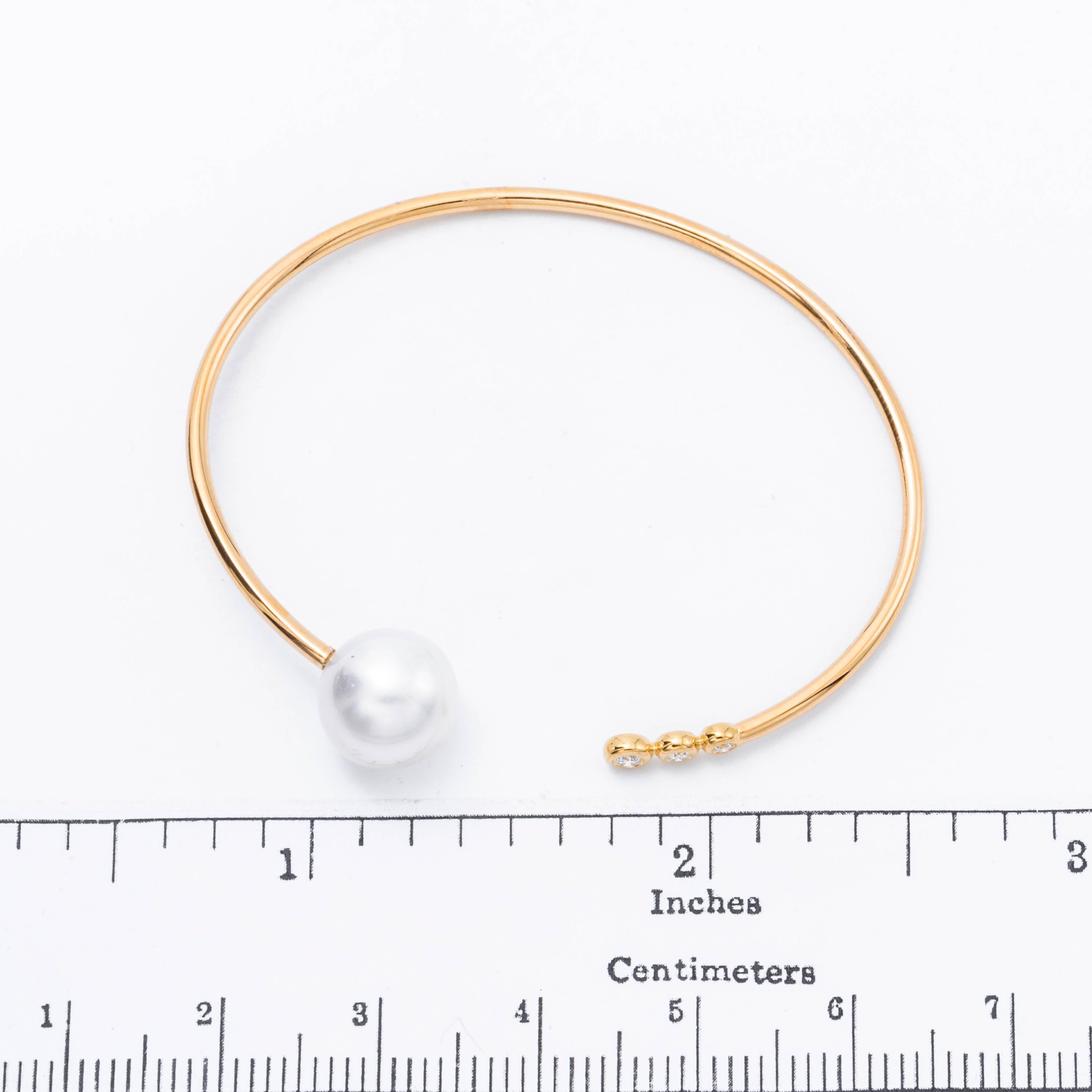 South Sea Pearl and Three Diamonds Yellow Gold Bangle Bracelet In New Condition In New York, NY