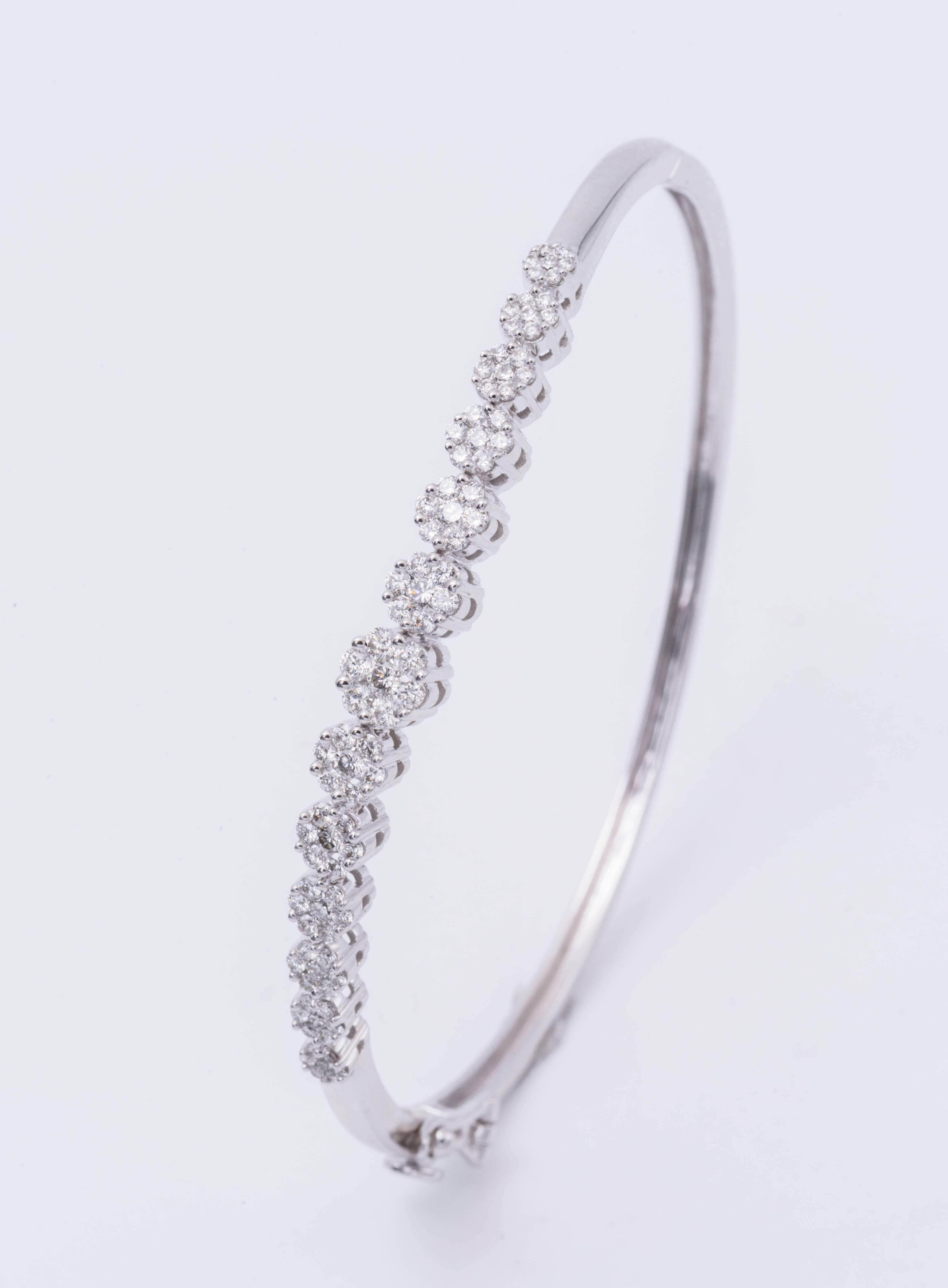 7" Bangle in a 14K White gold with a total diamond weight of 1.25 Carats