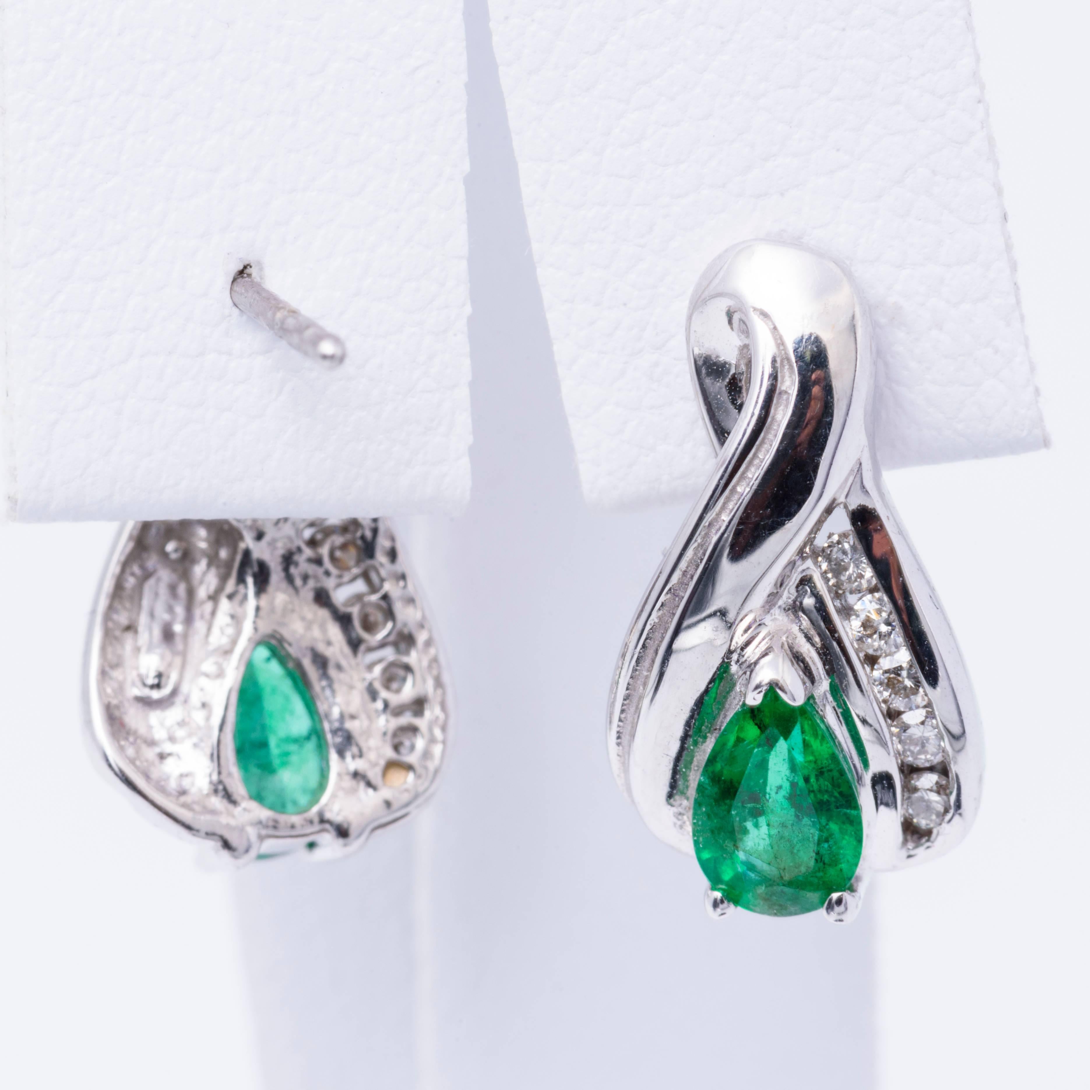 Contemporary Pear Shape Emerald Diamond White Gold Earrings