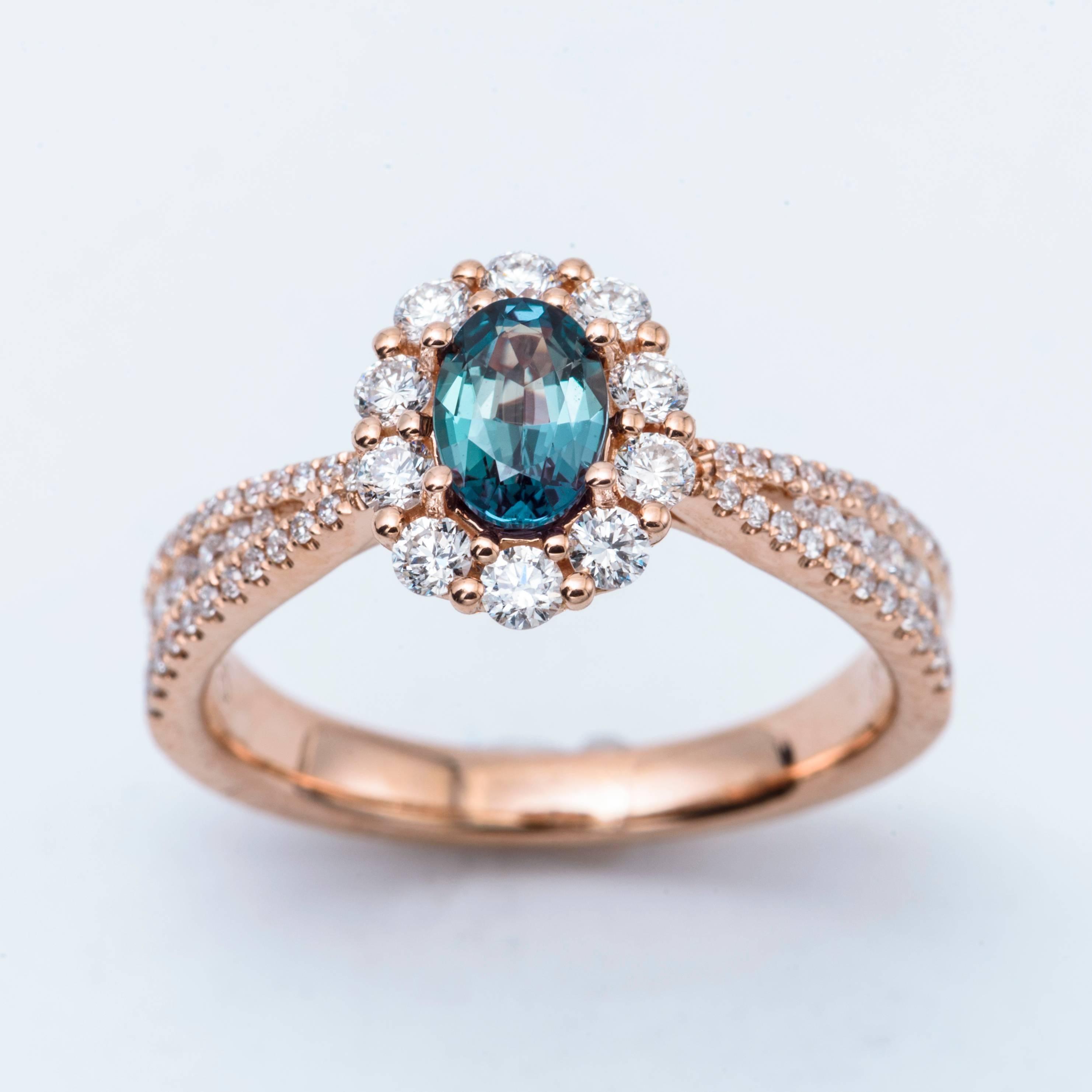 Alexandrite Ring 0.55 Carats
18K Rose Gold
0.63 Carats Diamonds