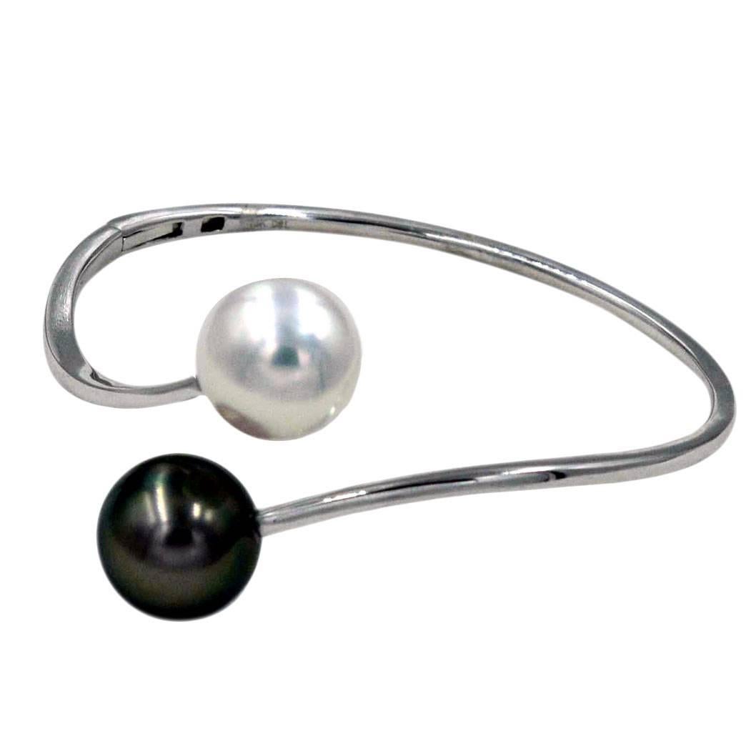 South Sea and Tahitian Pearl Gold Bangle Bracelet For Sale