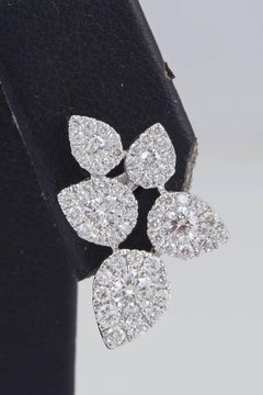 Blumen Blütenblätter Diamanten Cluster Ohrstecker