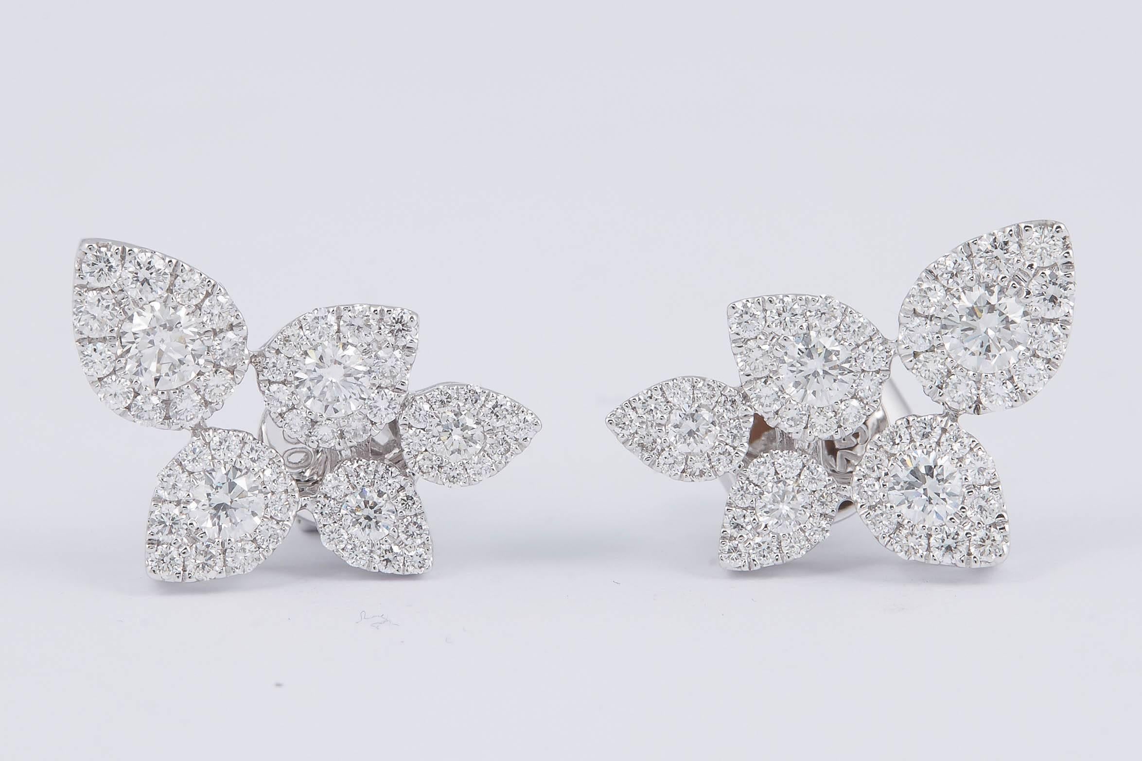 Flower Leaves Diamonds Cluster Studs Earrings For Sale 1