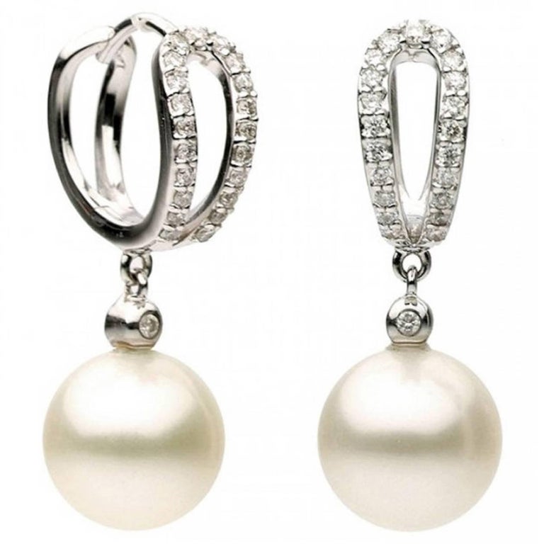 Freshwater Cultured Diamond Pearl Earring For At 1stdibs Freshwater Cultured Diamond Pearl Earring For