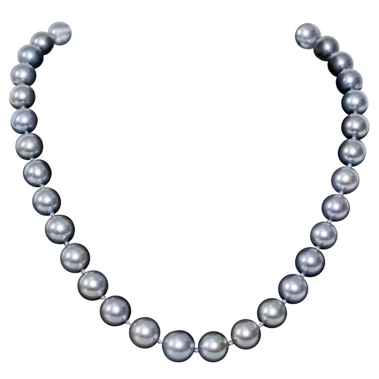 Tahitian Cultured Pearl Necklace For Sale at 1stDibs