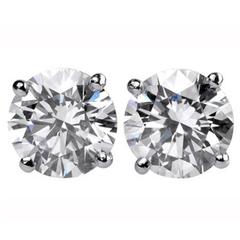 9.00 Carats Brilliant Diamonds Gold Stud Earrings 10