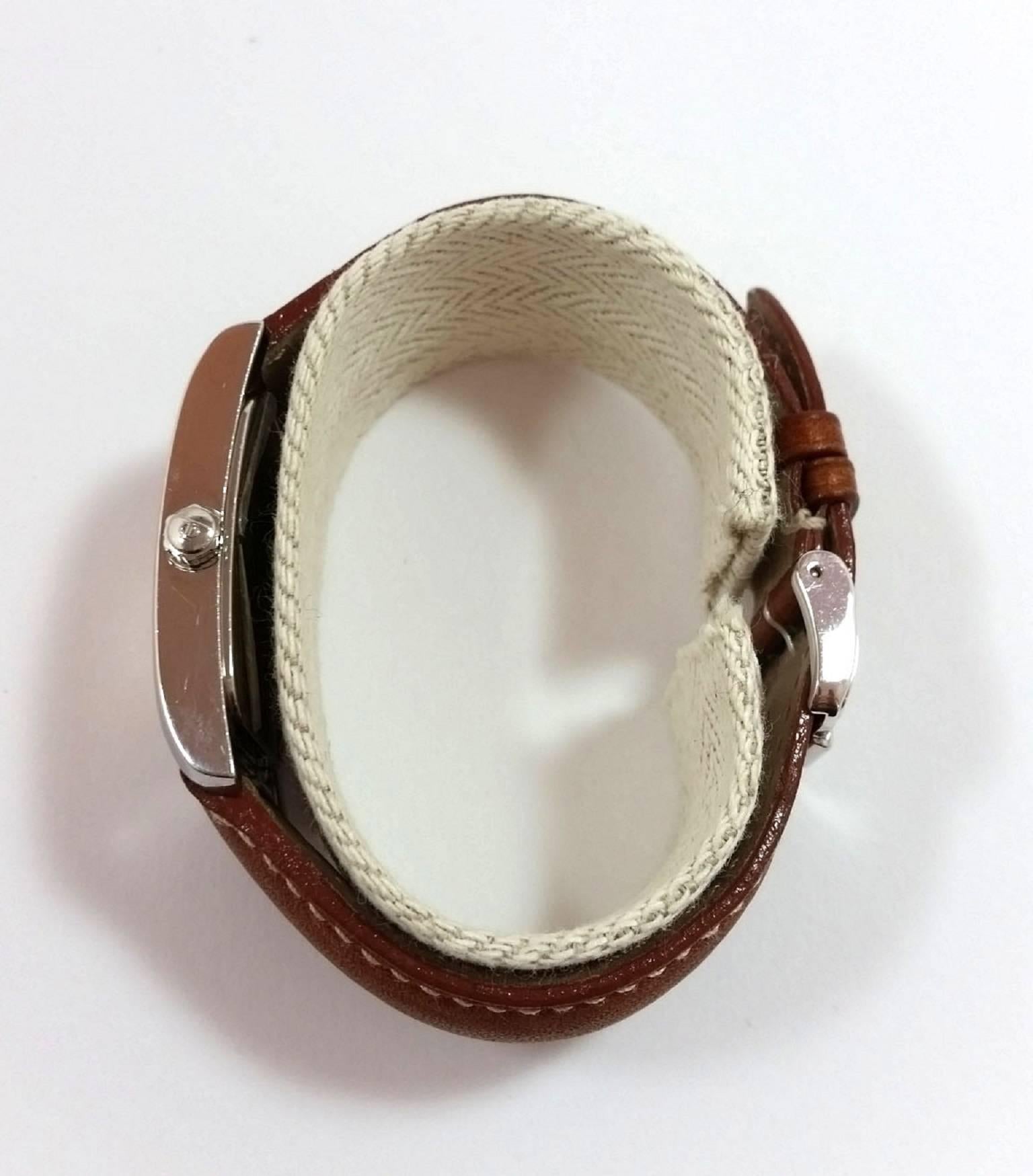 Baume & Mercier Montre-bracelet à quartz en acier inoxydable avec cadran en cuivre Hampton Neuf à Saint Ouen, FR
