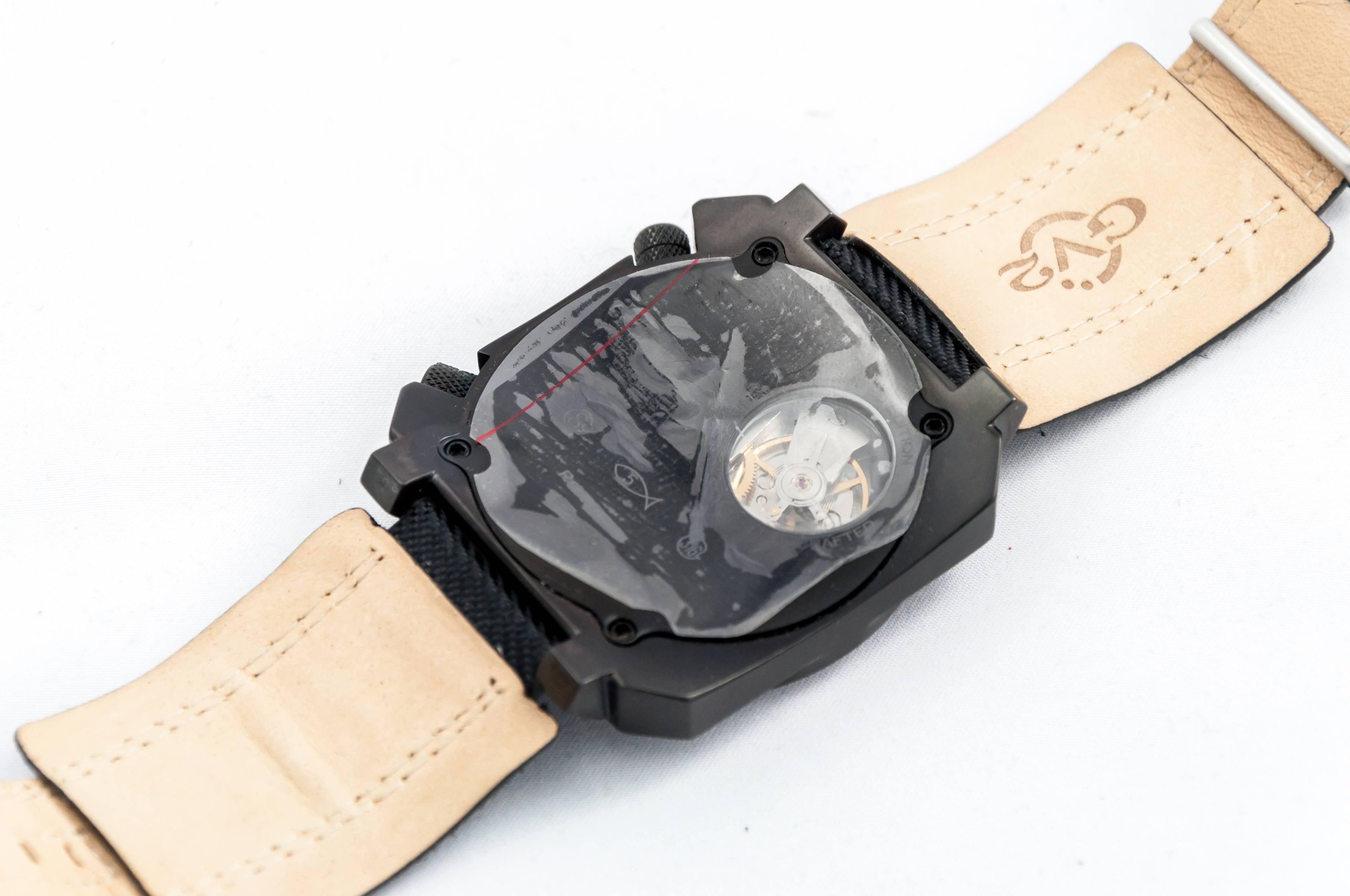 Gevril Montre-bracelet mécanique carrée Submarine en acier inoxydable WR avec fermoir mécanique Pour hommes en vente