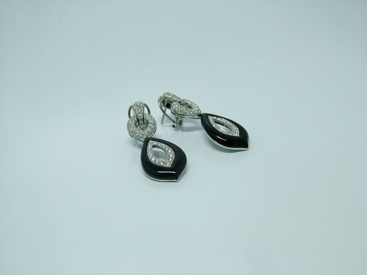 Contemporary Onyx Diamond Gold Dangle Earrings For Sale