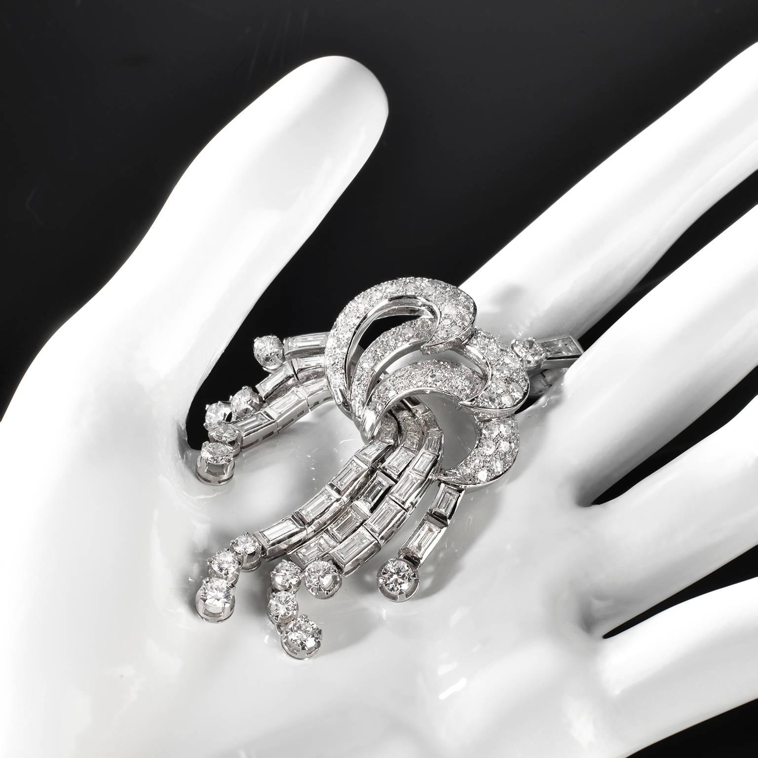 Late Art Deco Diamond Platinum Cascade Pendant For Sale 3