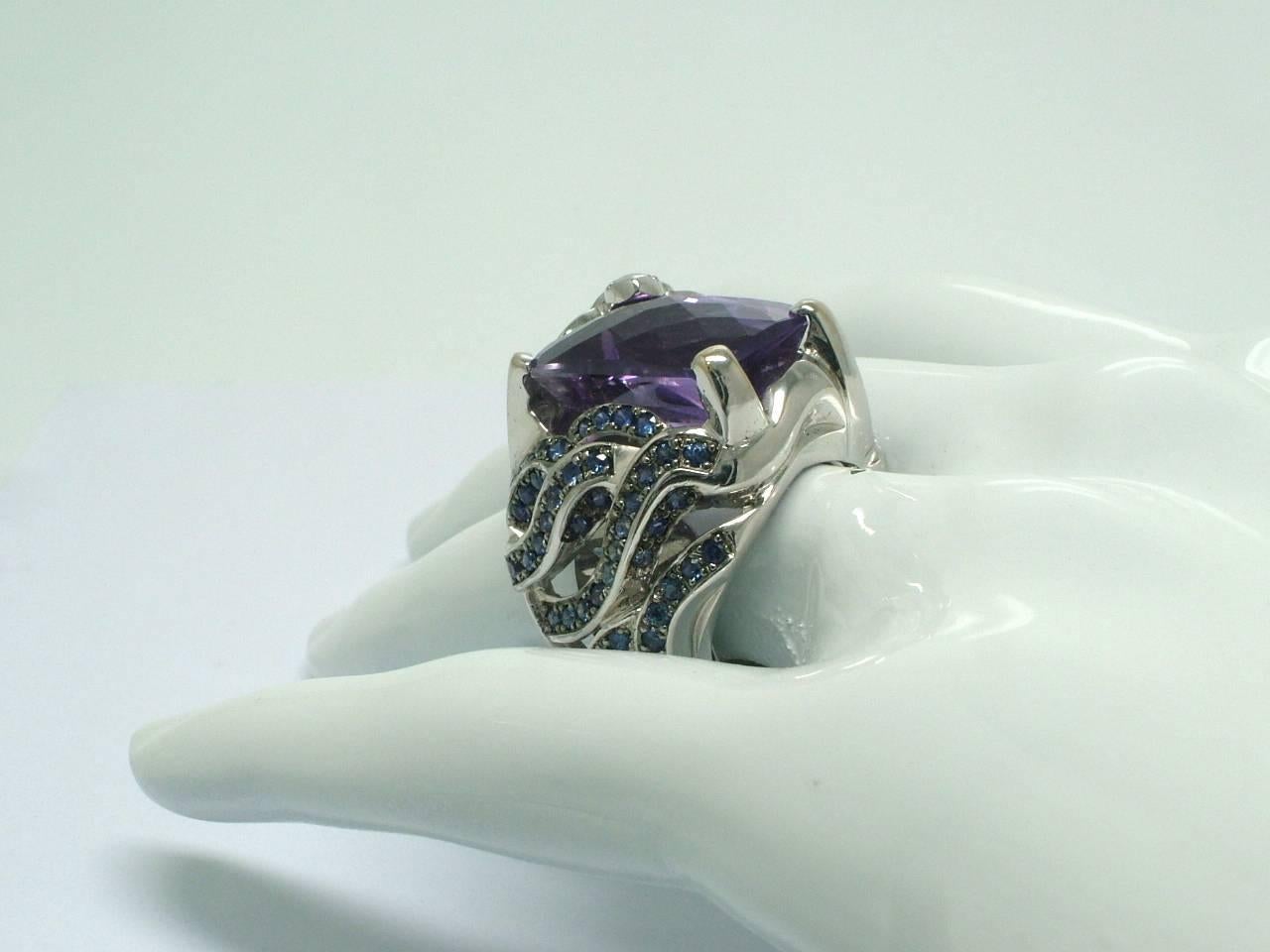 Charming Amethyst Sapphire Gold Turtle Ring For Sale 2