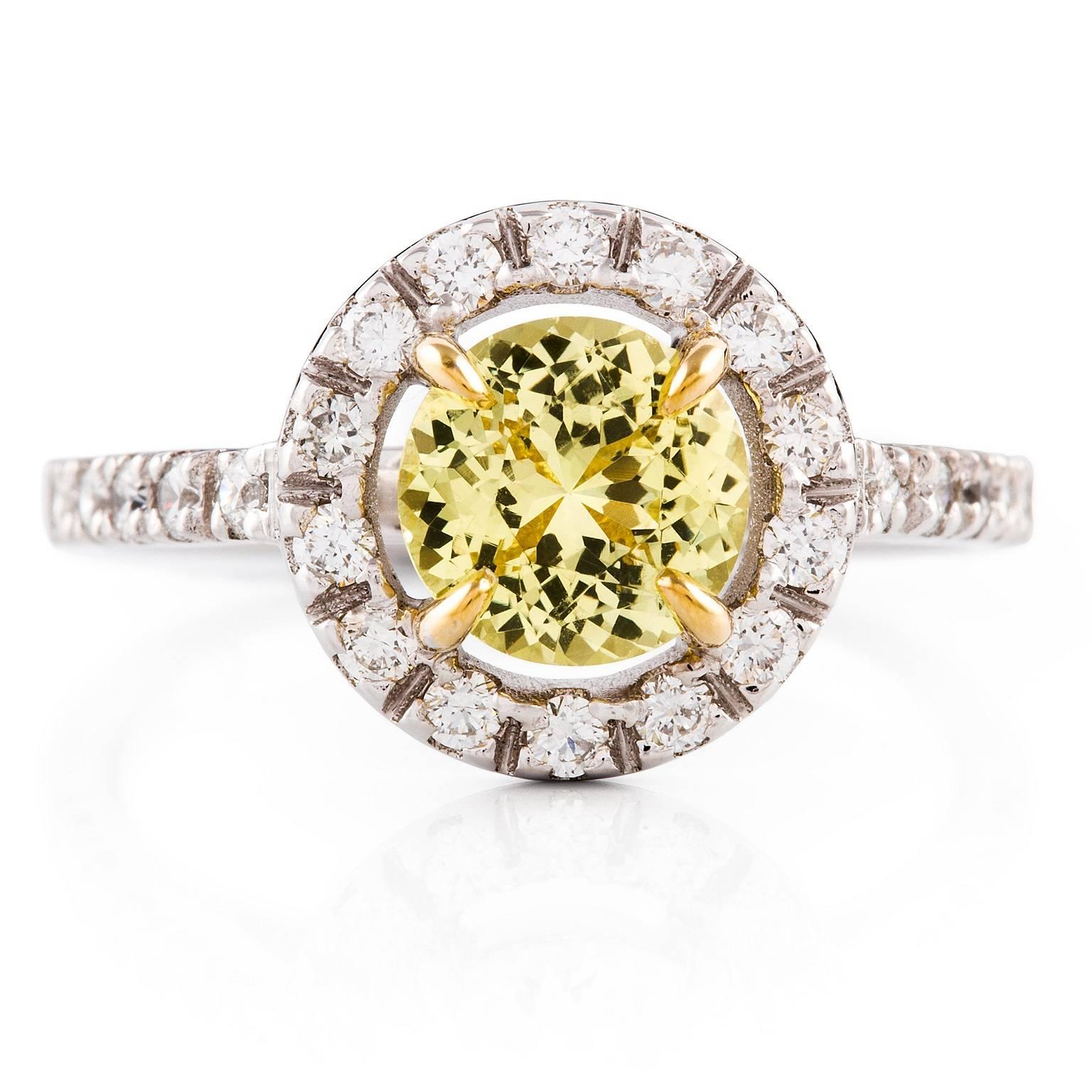 Modern 1.33 Carat Round Yellow Sapphire and Diamond Cluster Ring in 18 Carat Gold