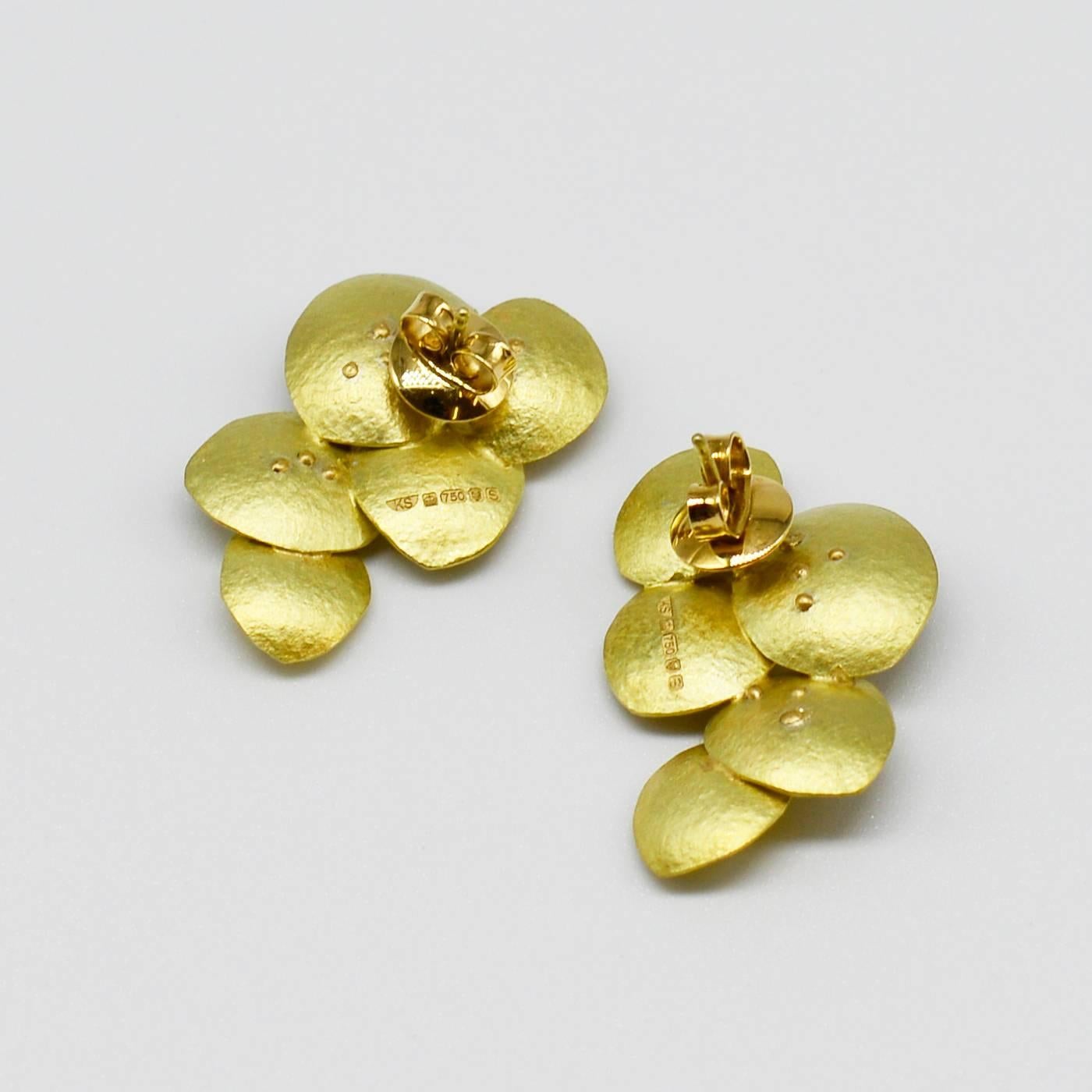 Kayo Saito Ruby Gold Petal Earrings In New Condition In Canterbury, Kent